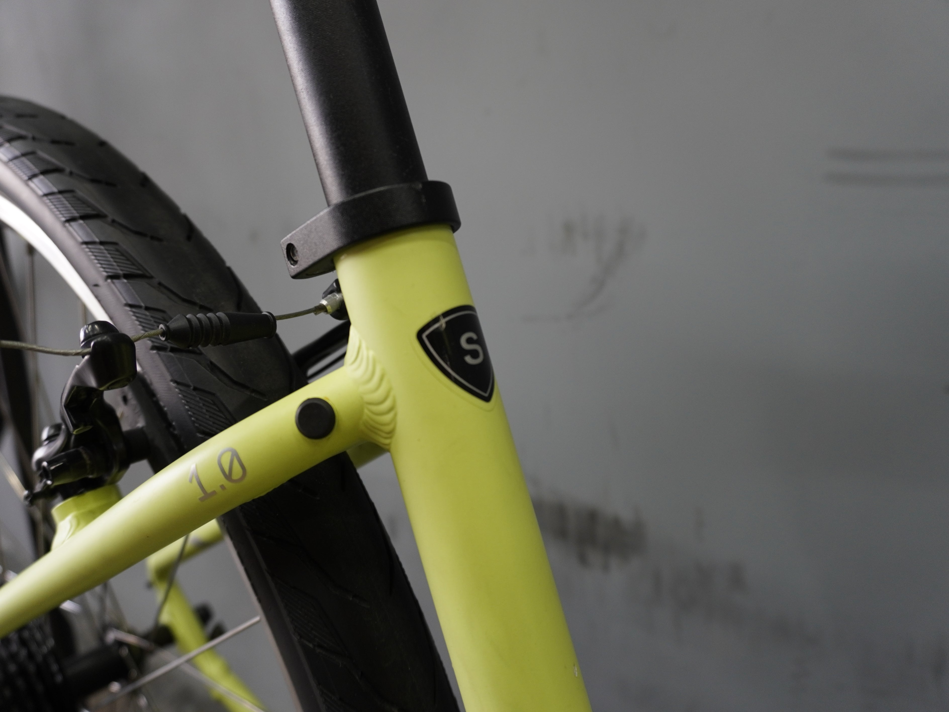 Specialized Crossroads 1.0 Cruiser Bike