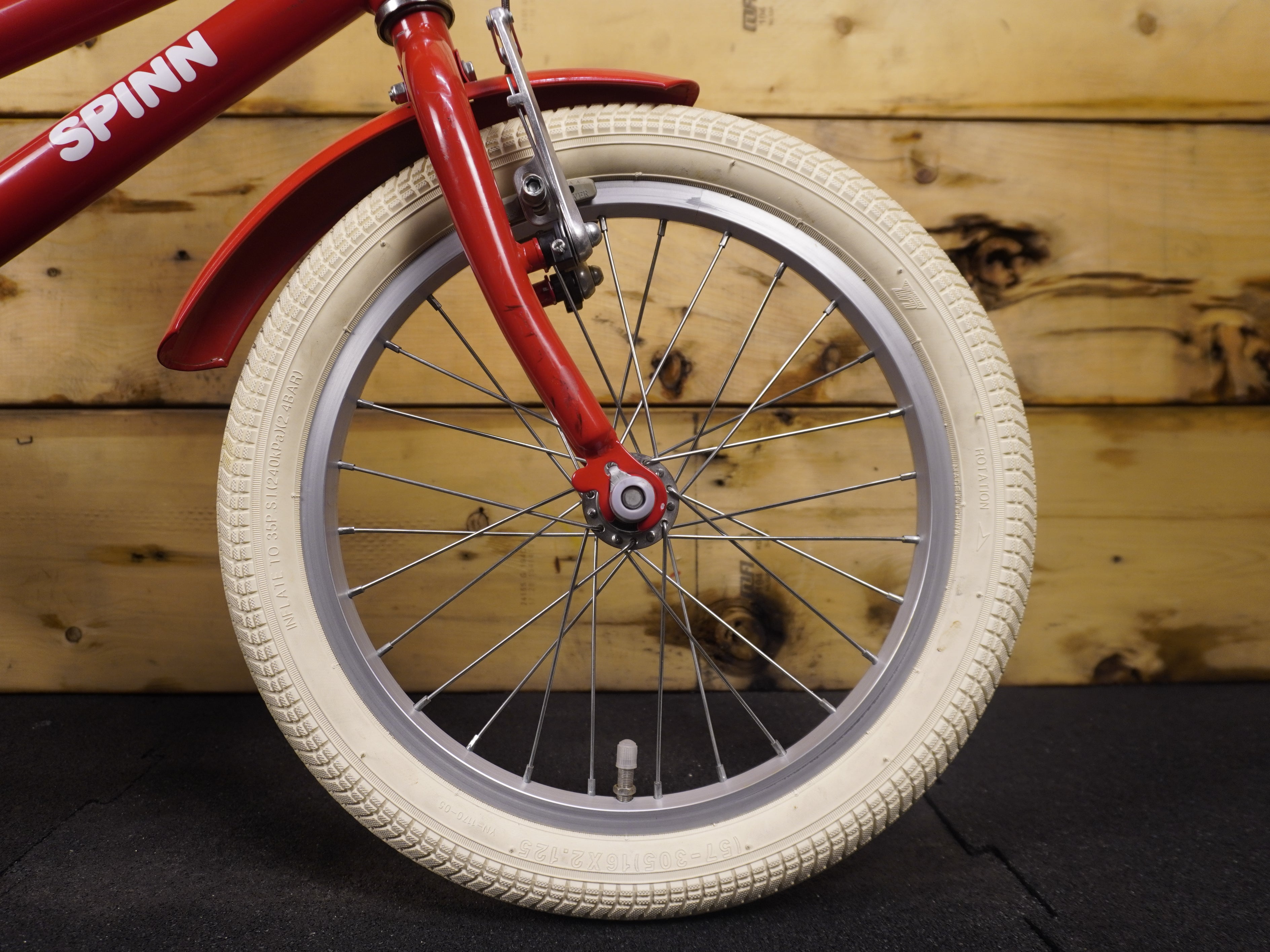 RENT Spinn Pixie Kids Bike