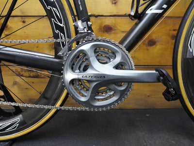 RENT Canyon Ultimate CF F10 Road Bike
