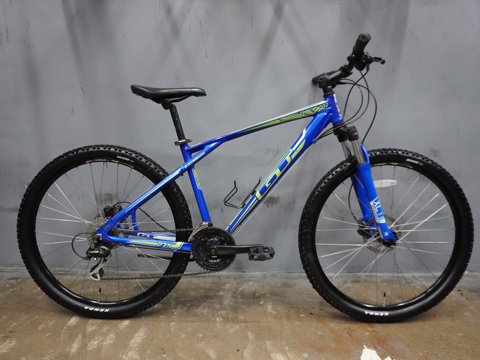 GT Aggressor Expert Mountain Bike