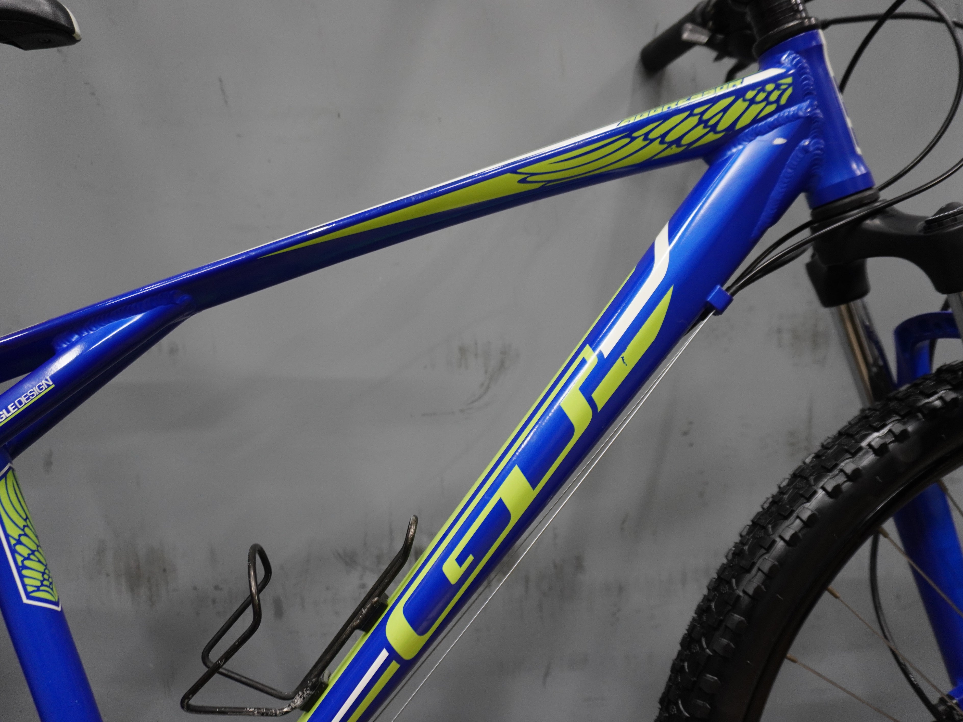 GT Aggressor Expert Mountain Bike