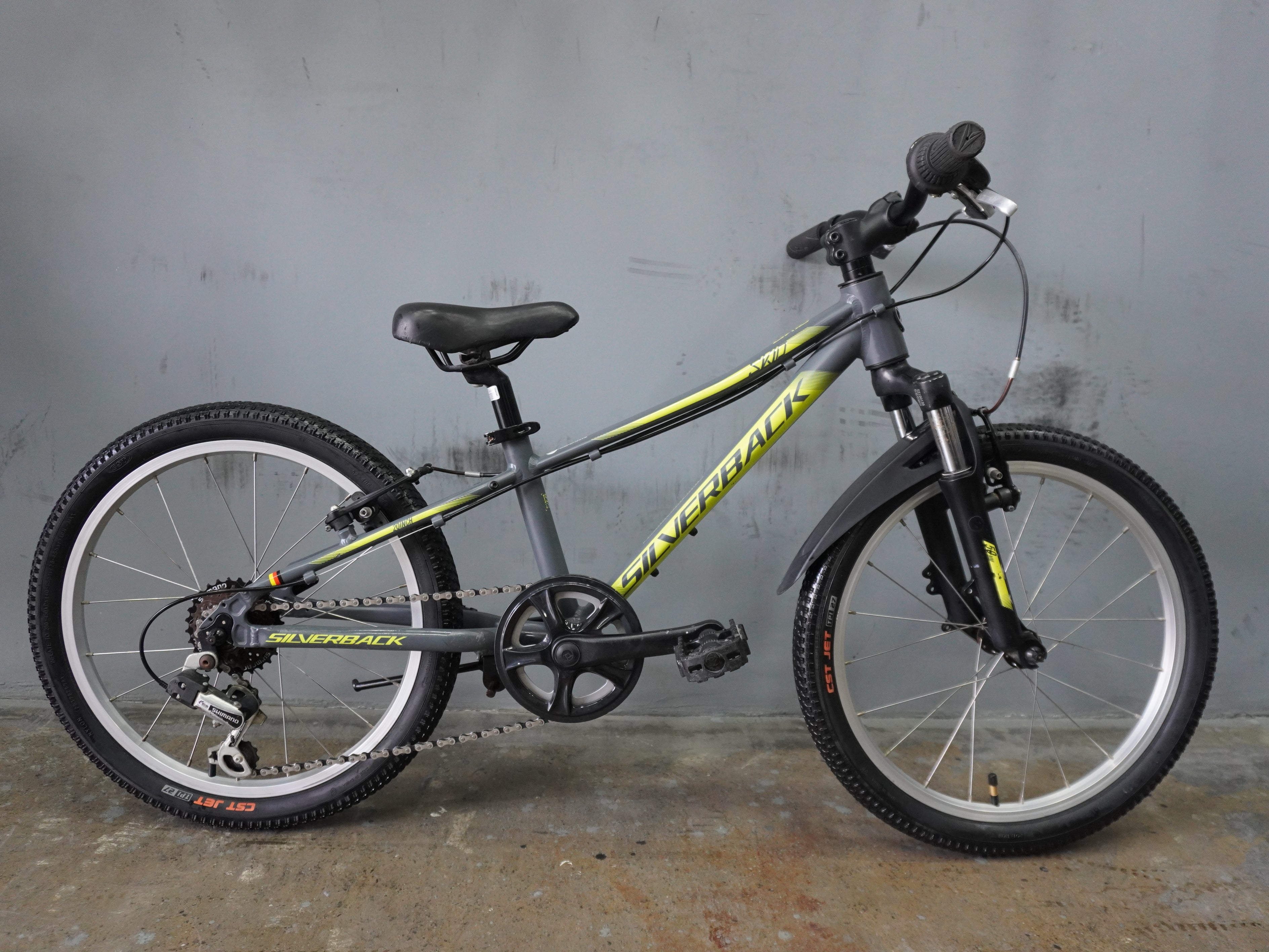 RENT Silverback Skid Kids Bike