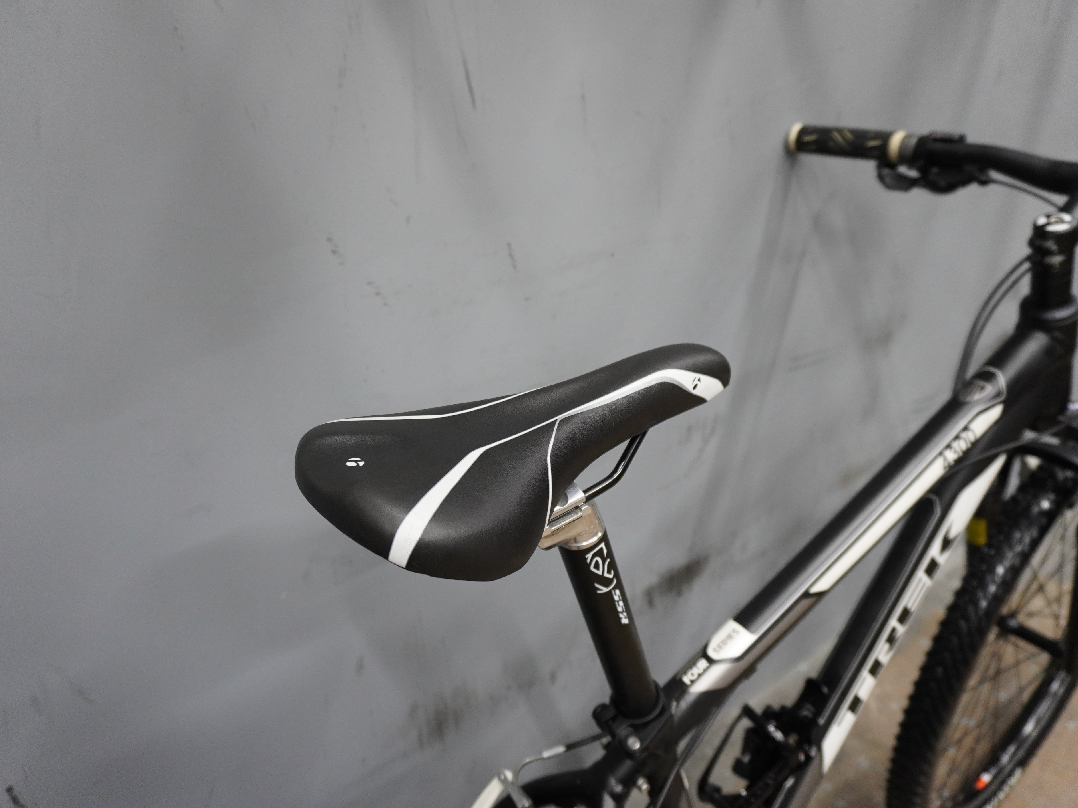 Trek 4300 Mountain Bike