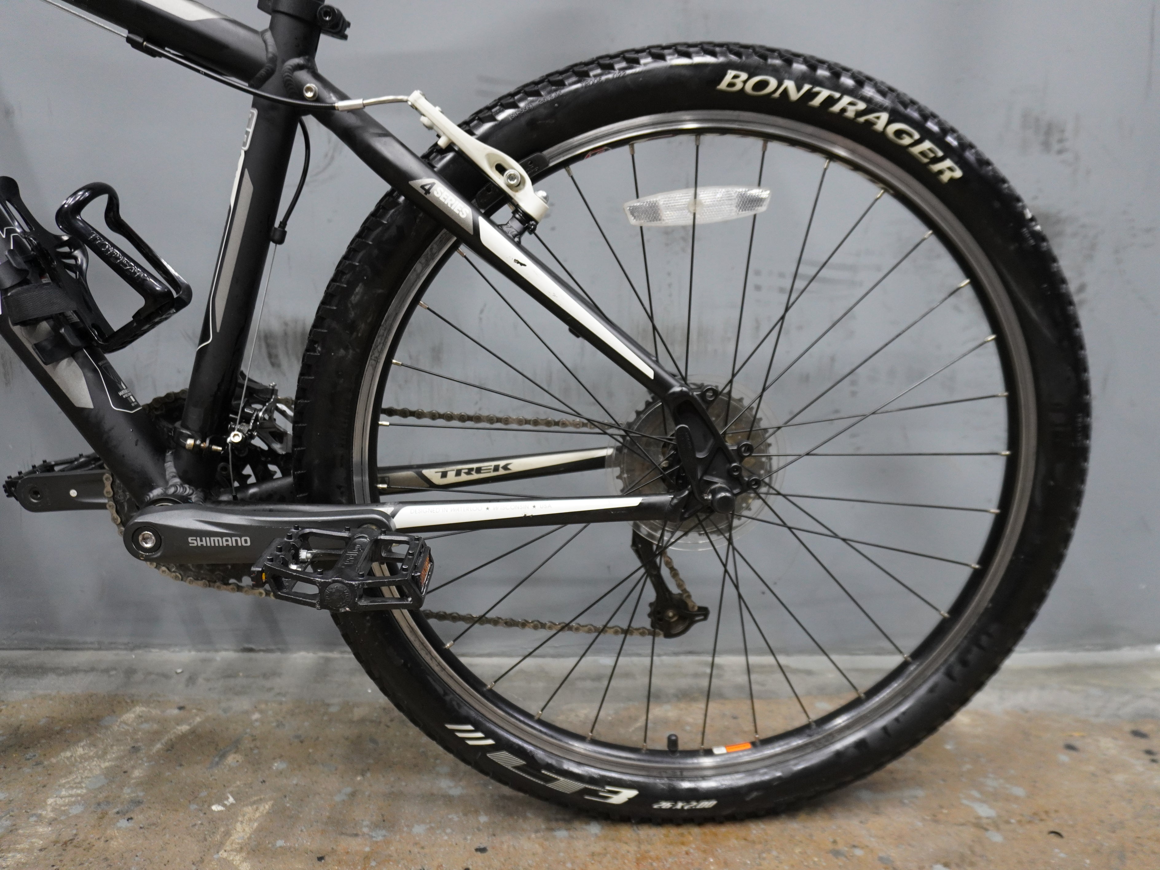 Trek 4300 Mountain Bike