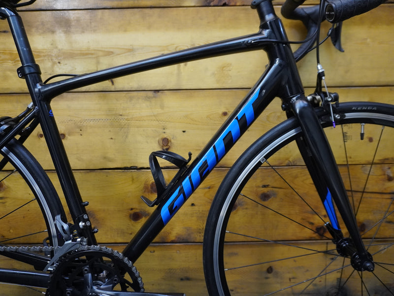 Giant Contend 3 Road Bike