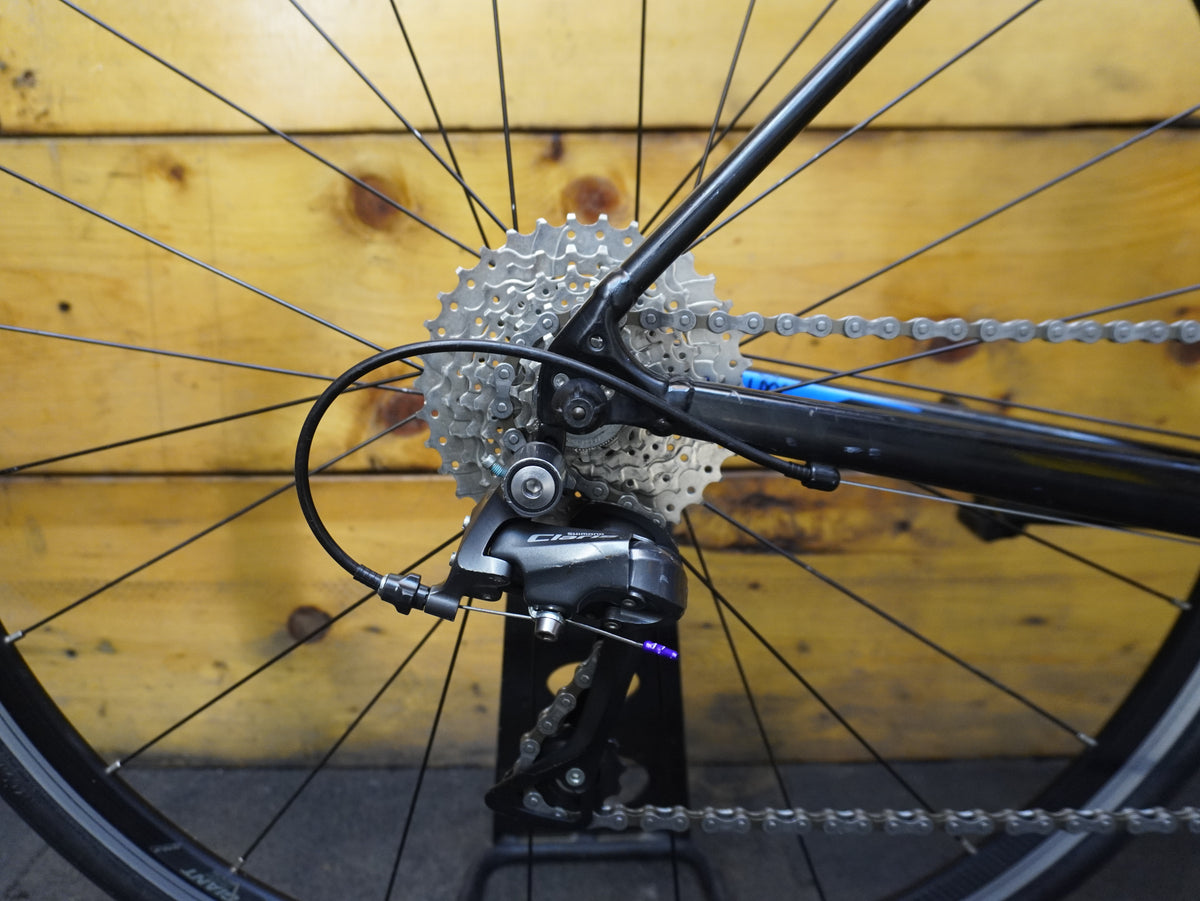 Giant Contend 3 Road Bike