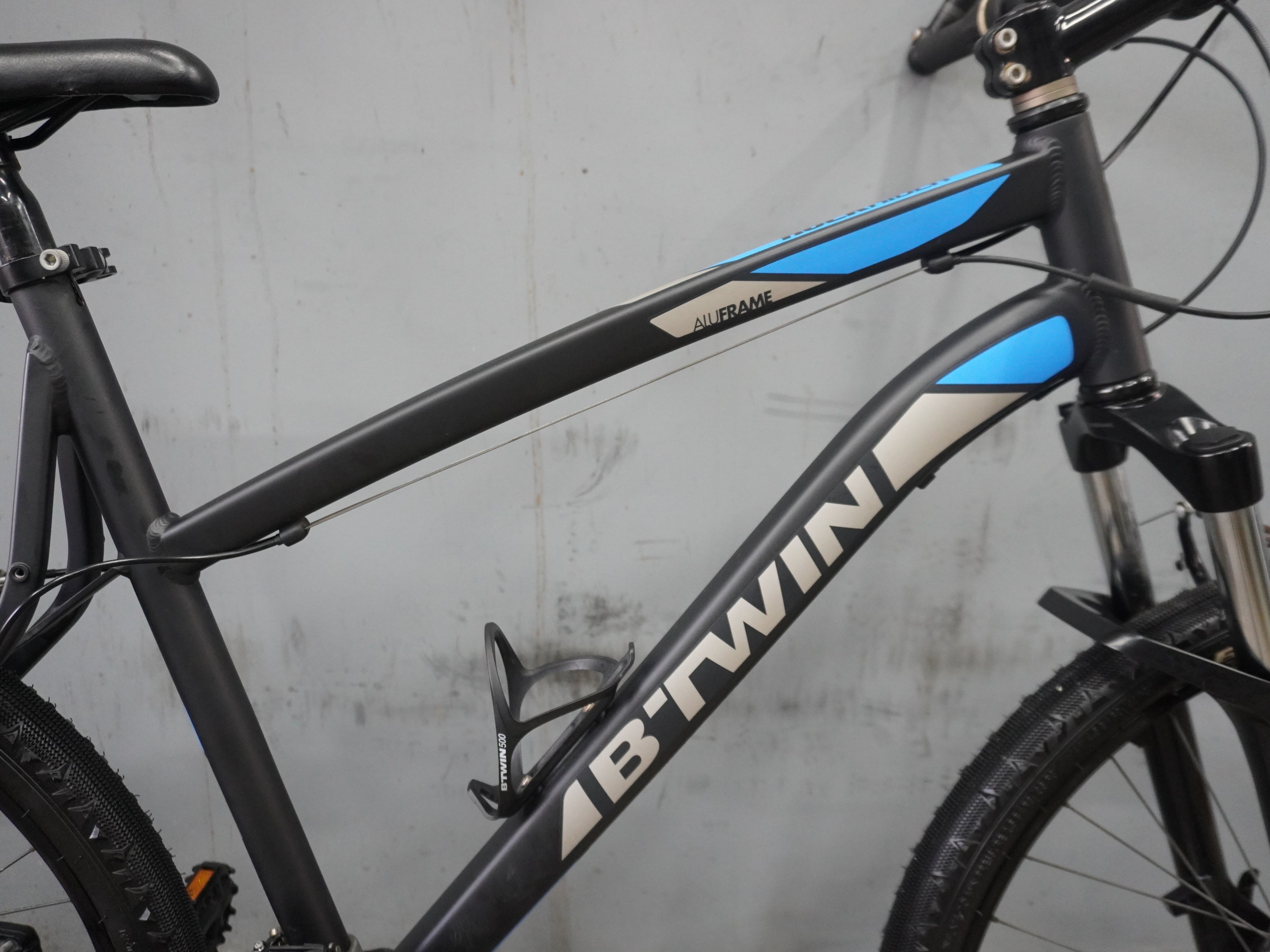 B twin Rockrider 340 Mountain Bike