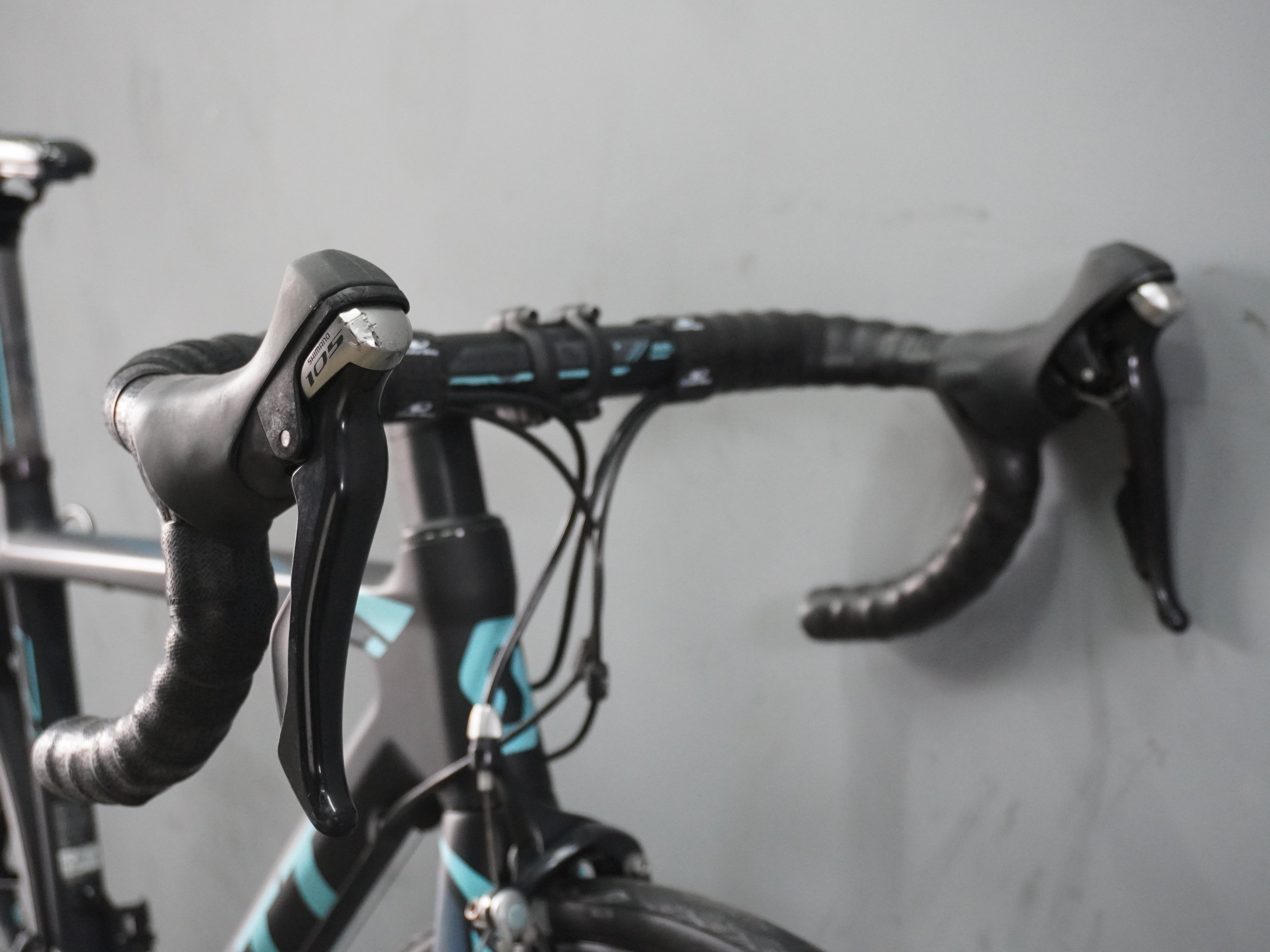 Scott CR1 Carbon Road Bike