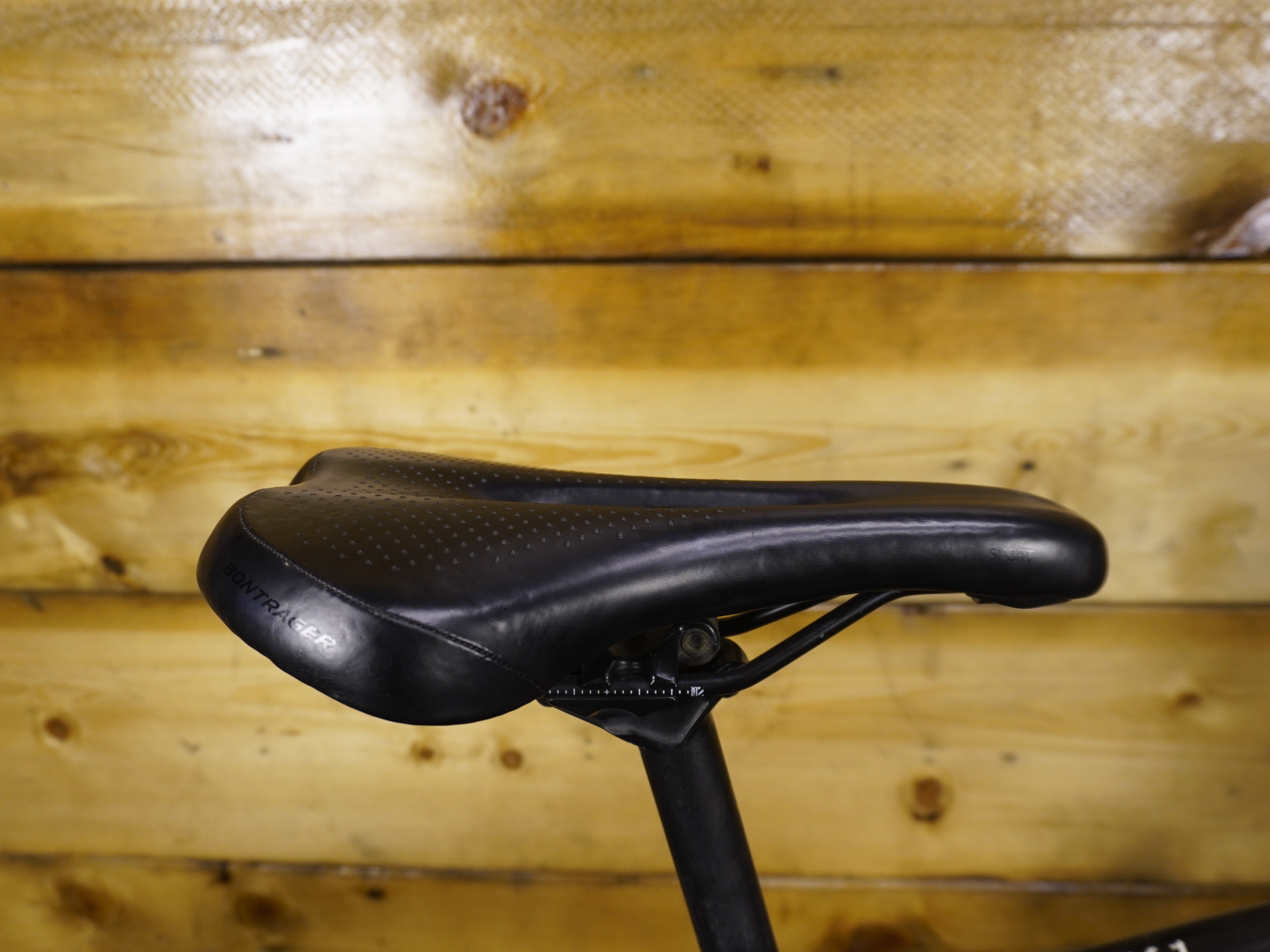 RENT Trek FX1 Hybrid Bike