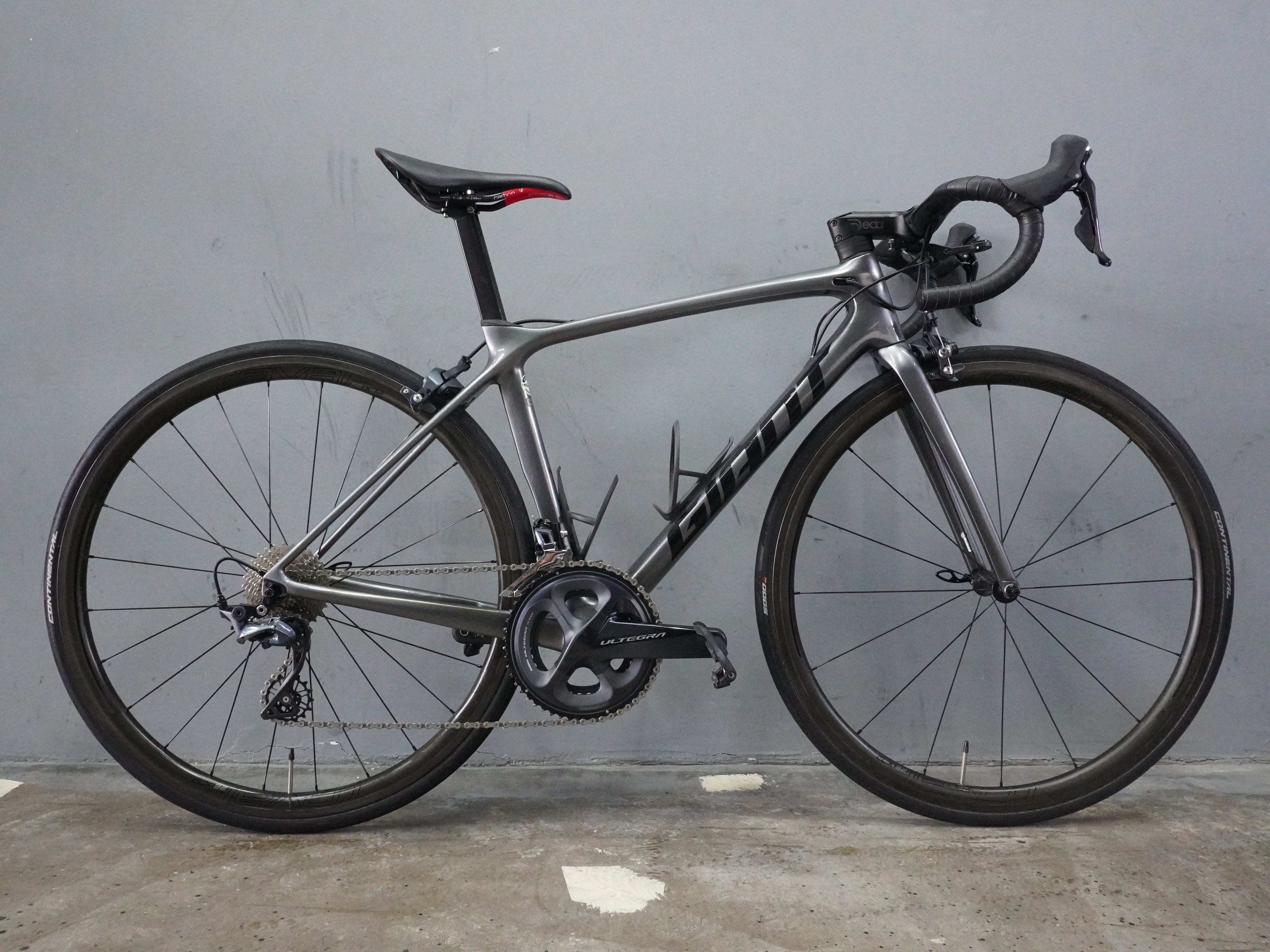 RENT Giant TCR Advanced 1 Road Bike