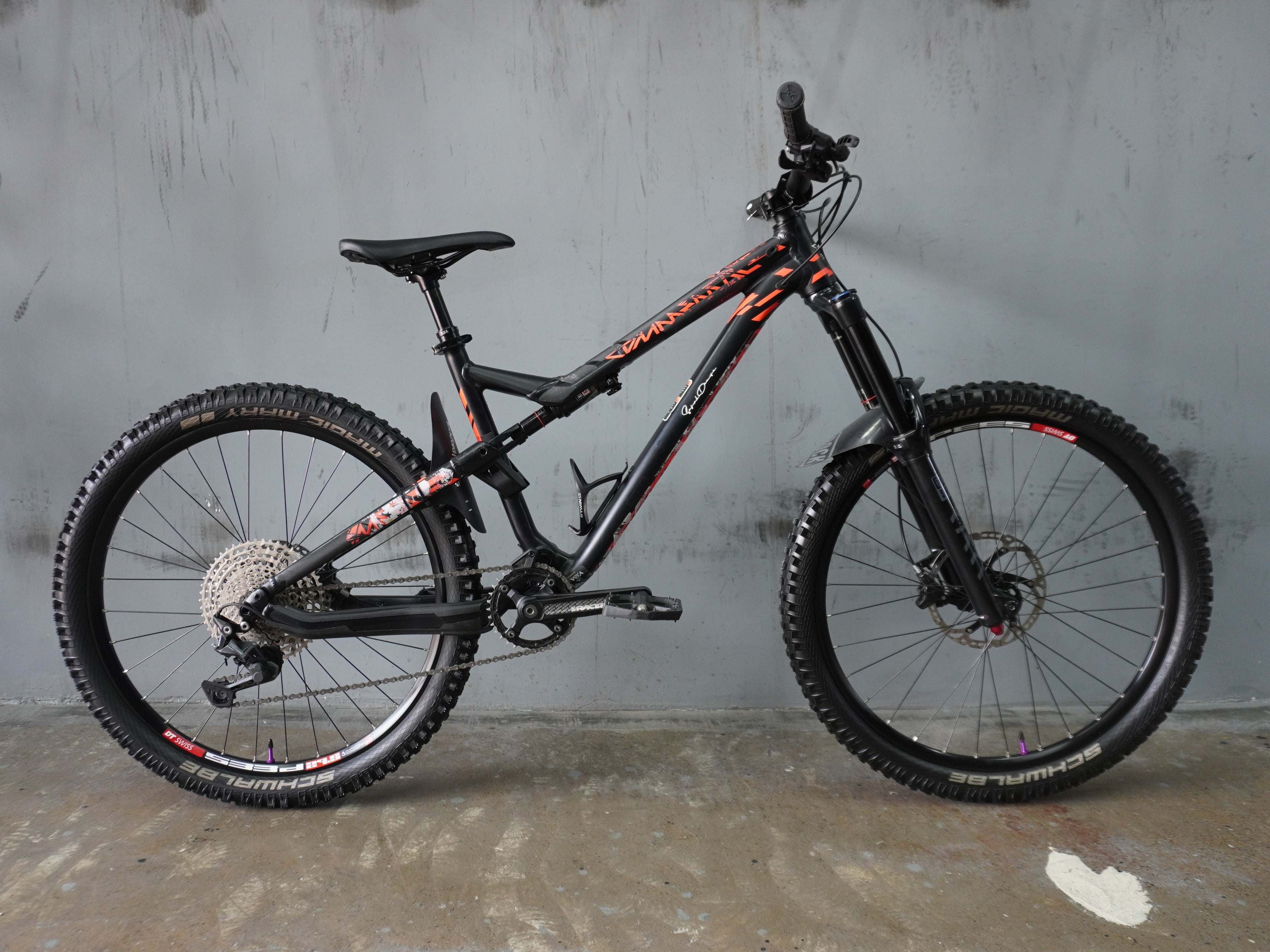 RENT Commencal Meta AM Mountain Bike