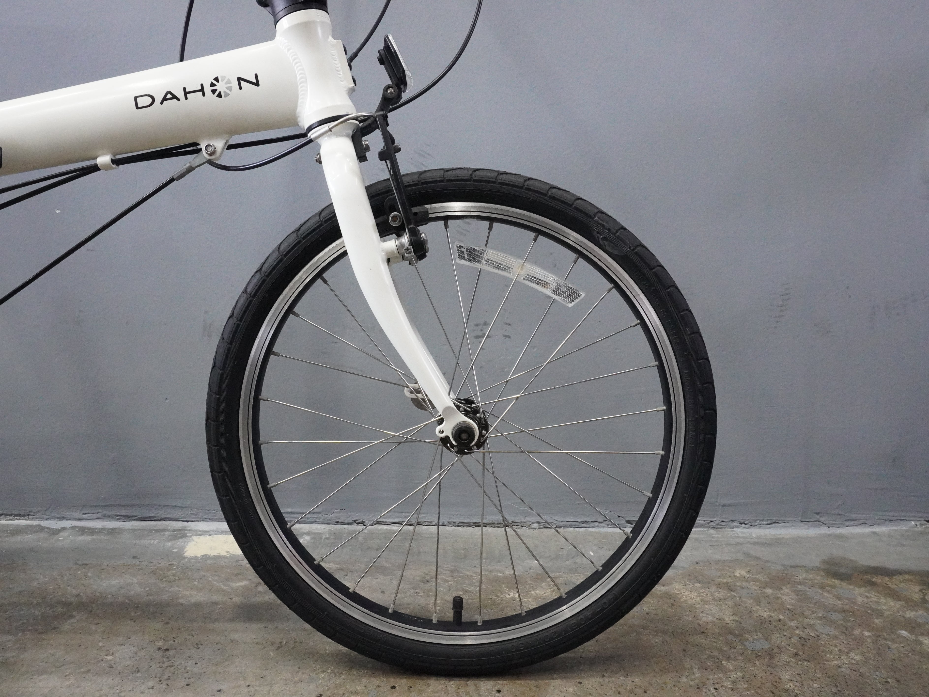 Dahon v7 sale