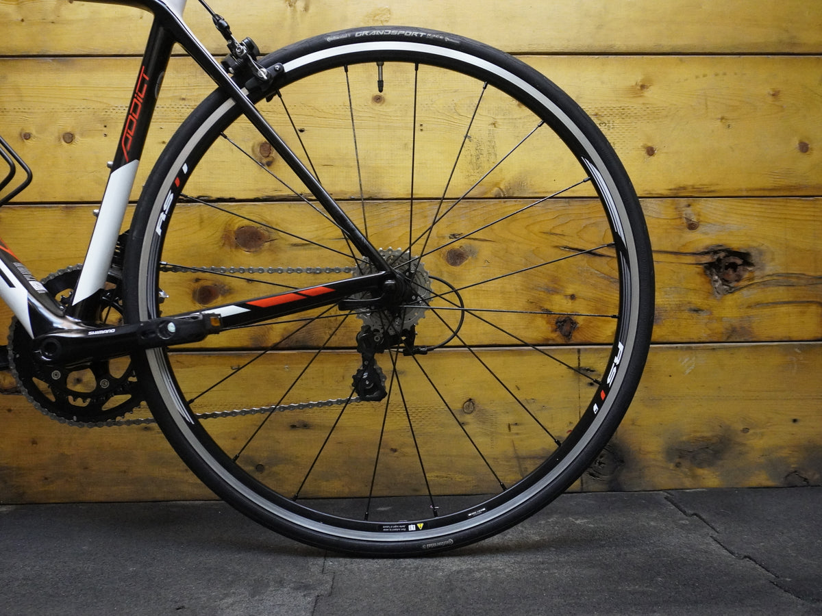 Scott Addict 30 Road Bike