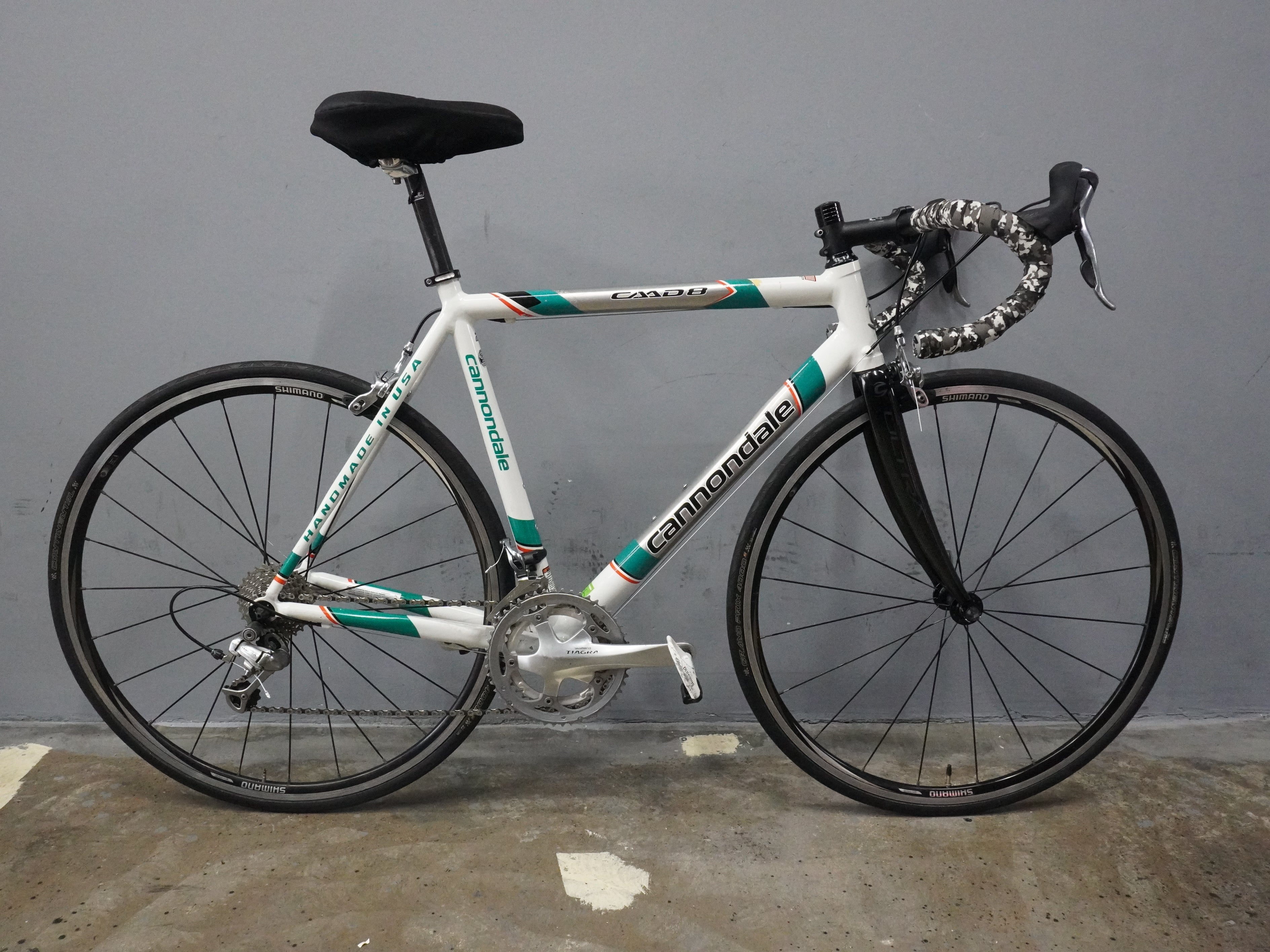 RENT Cannondale CAAD8 Road Bike per hour