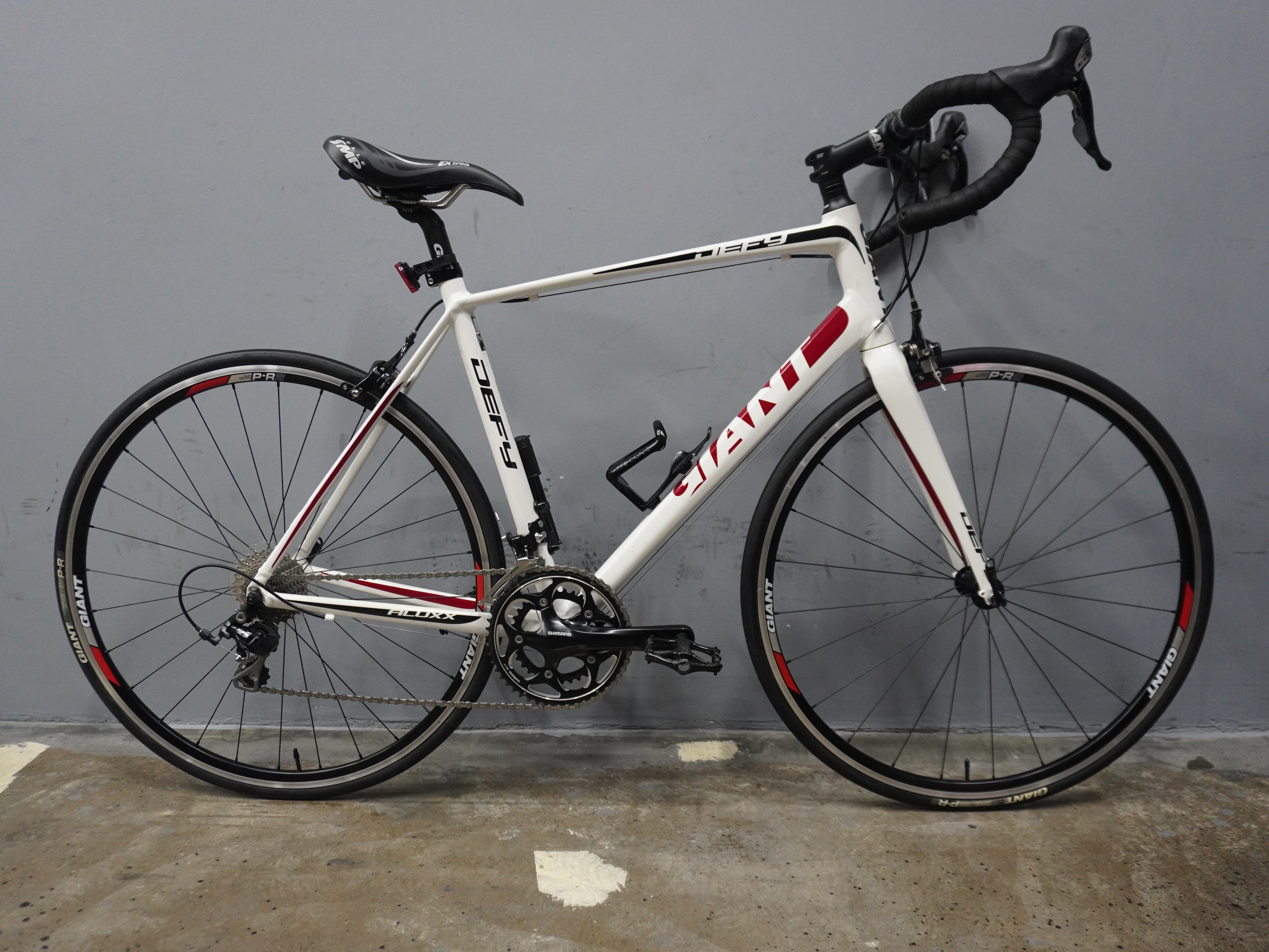 Giant Defy 1 Road Bike