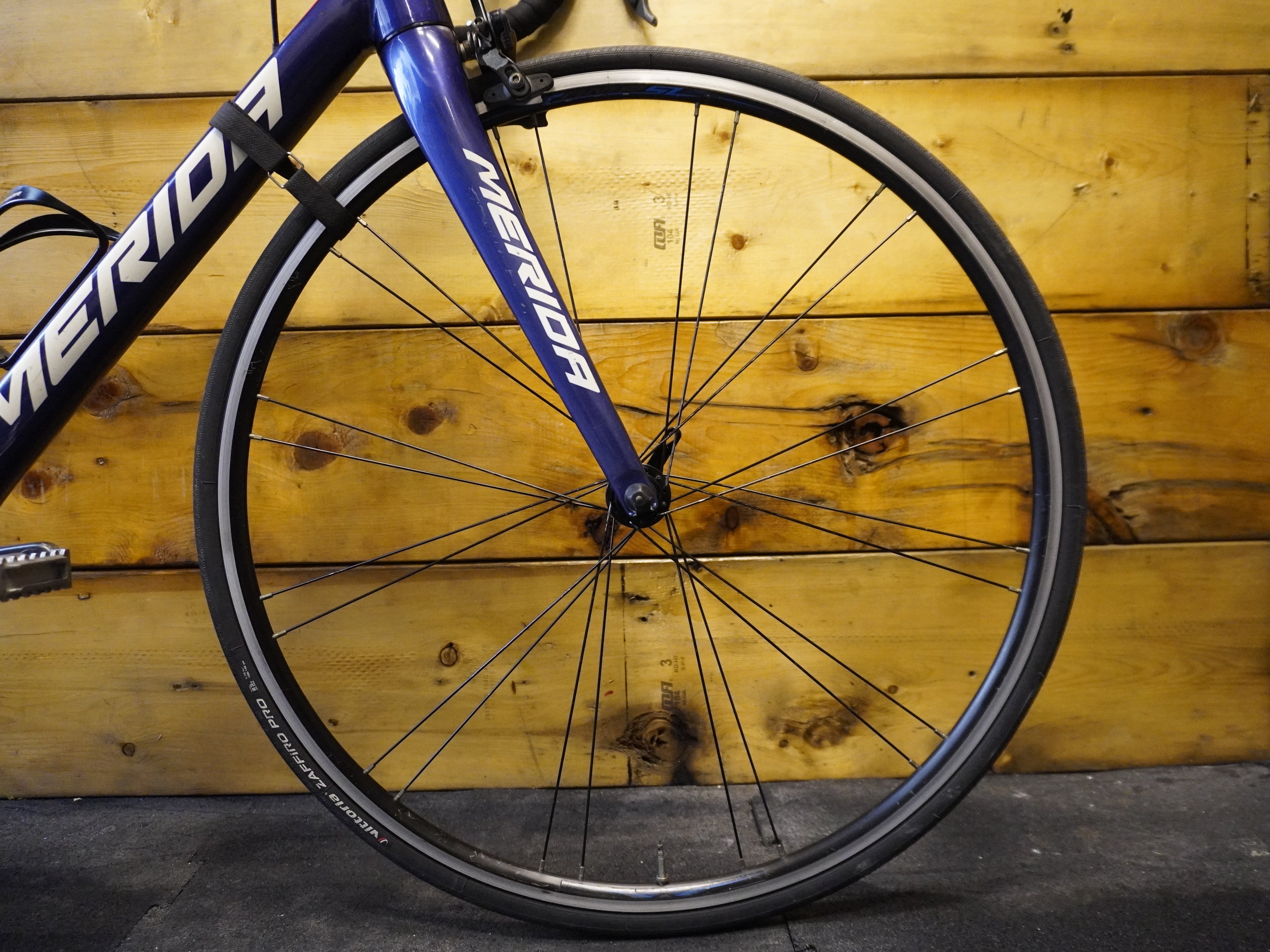 RENT Merida Scultura 300 Road Bike