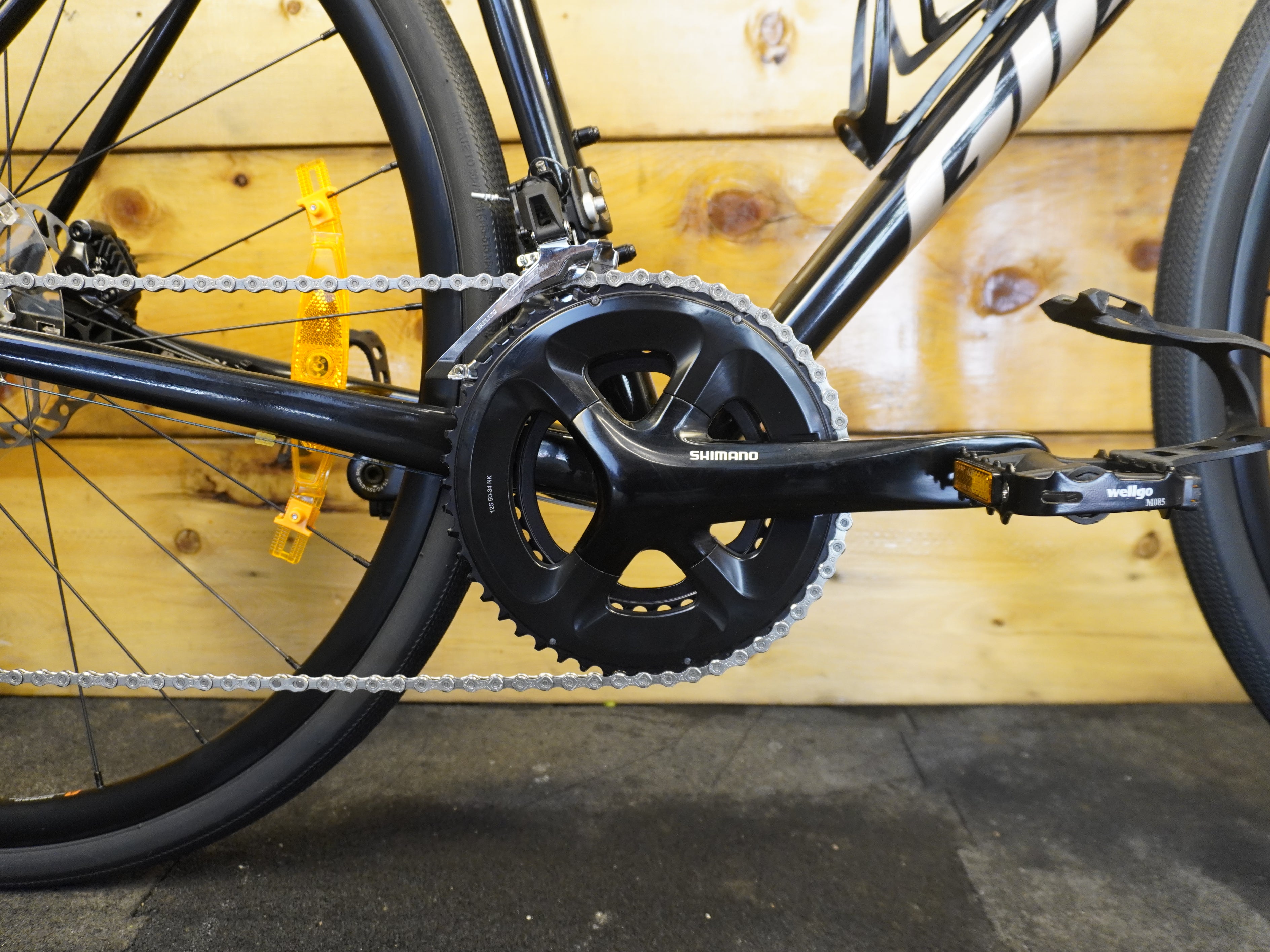 RENT Giant Contend AR1 Road Bike