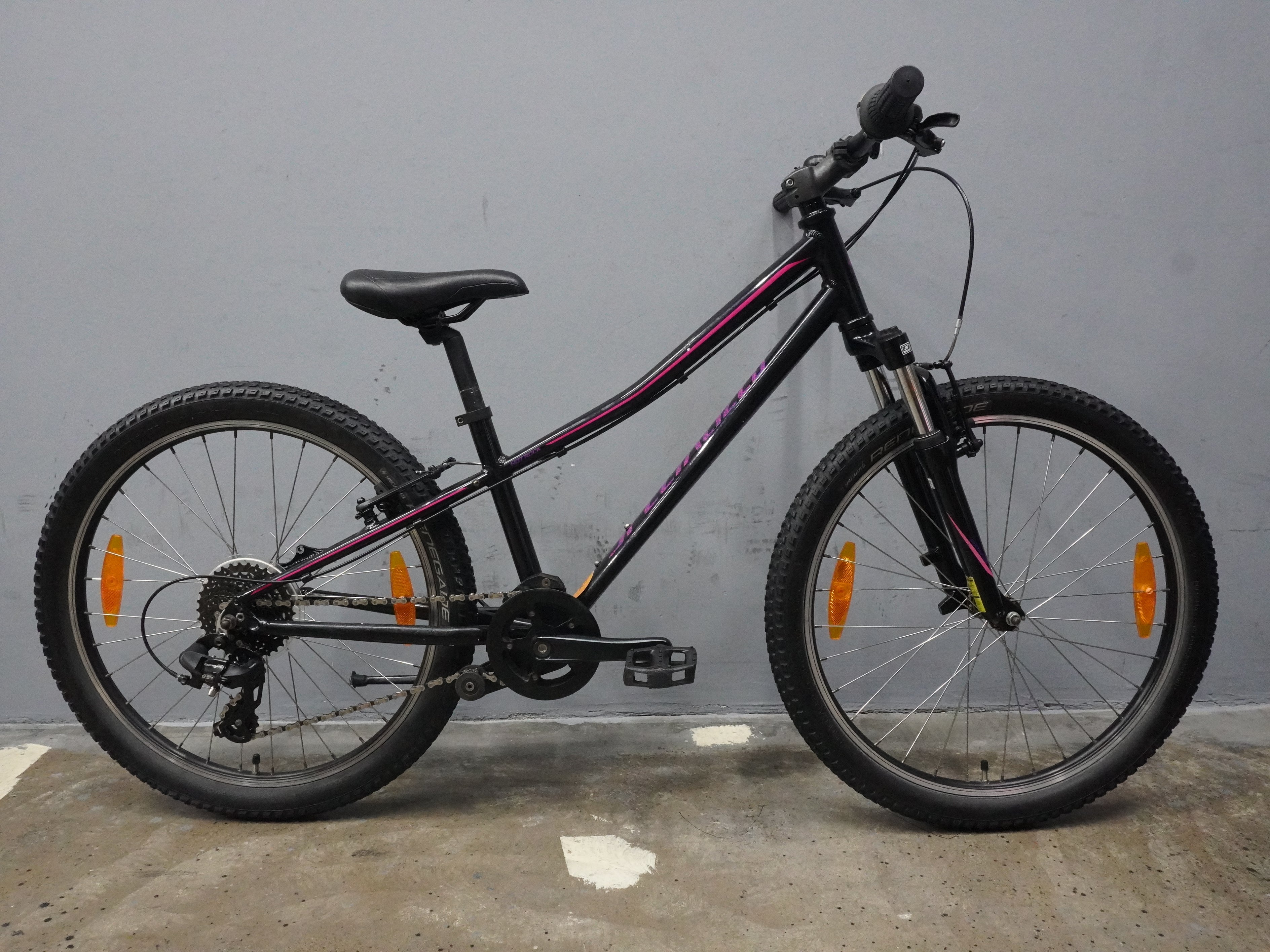 Specialized Hotrock Kids Bike