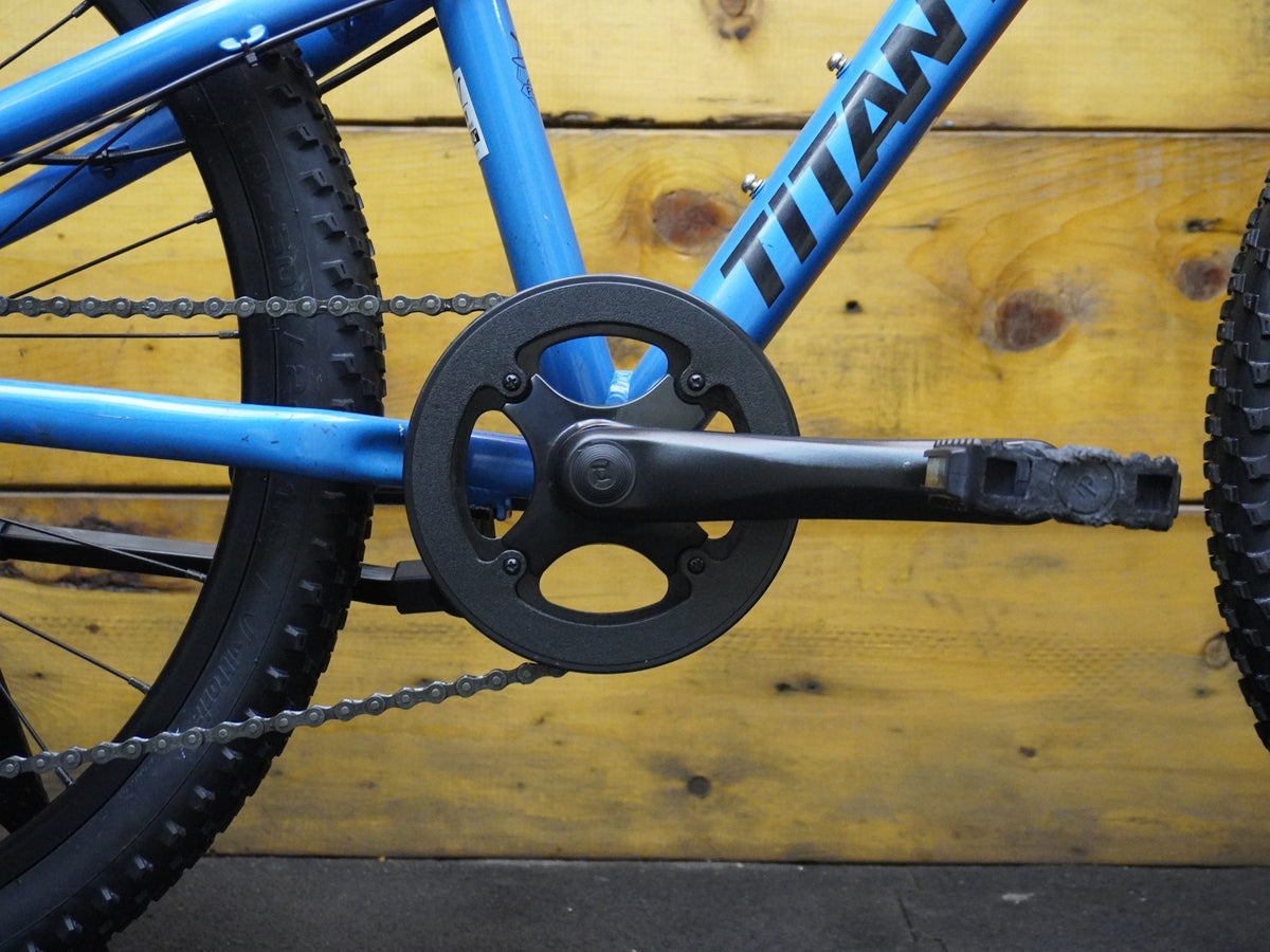 Titan Racing Hades Kids Mountain Bike