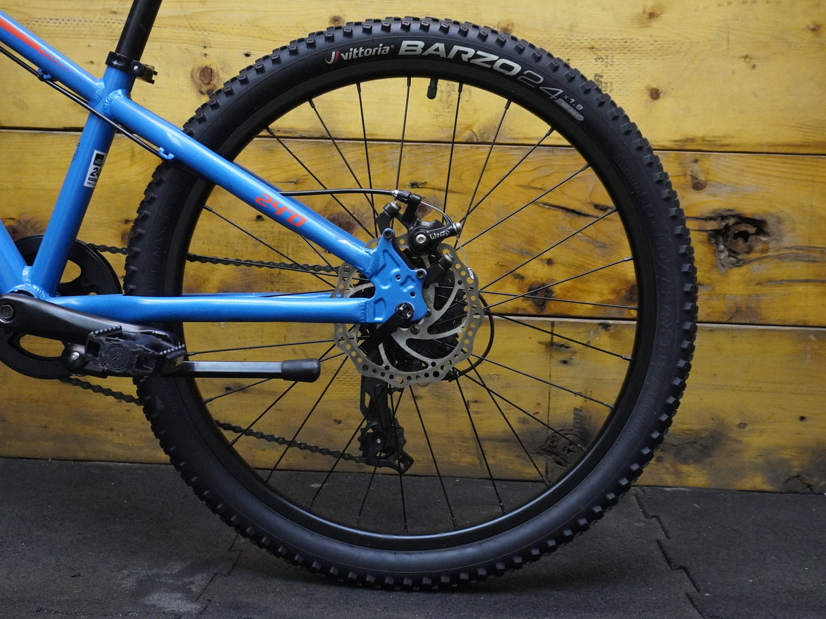 Titan Racing Hades Kids Mountain Bike