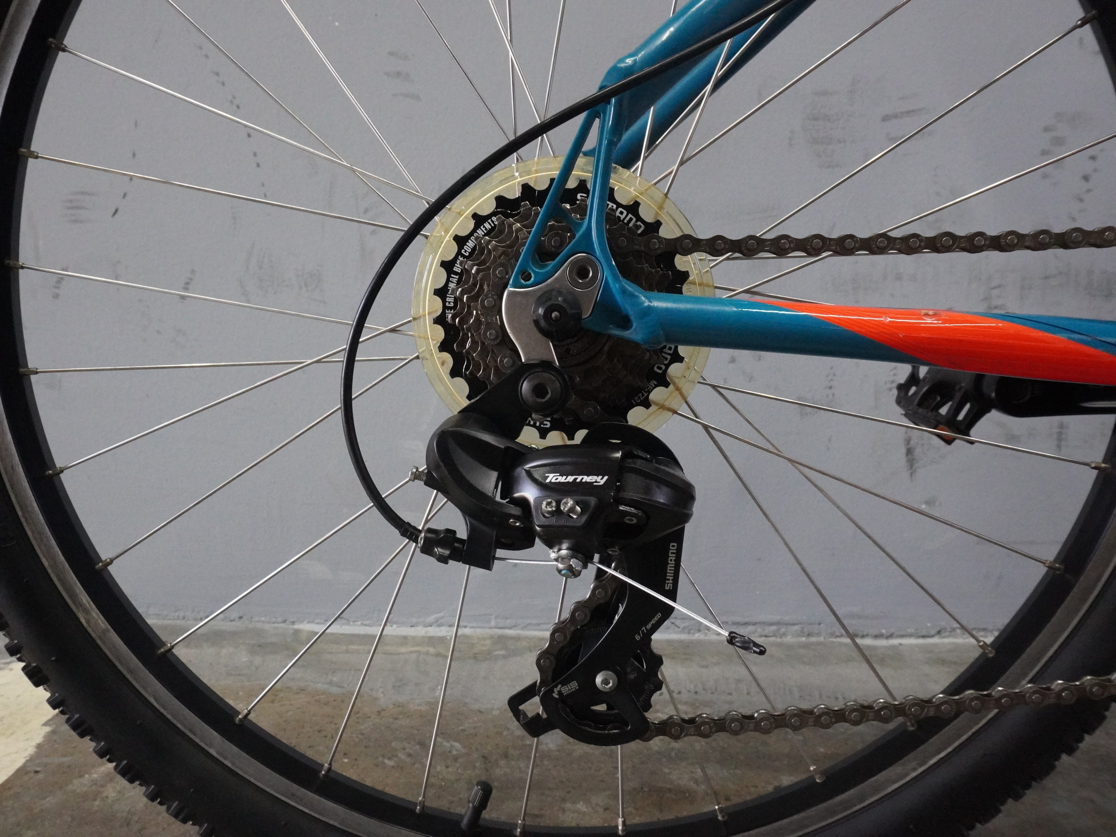 RENT Silverback Stride Sport Mountain Bike