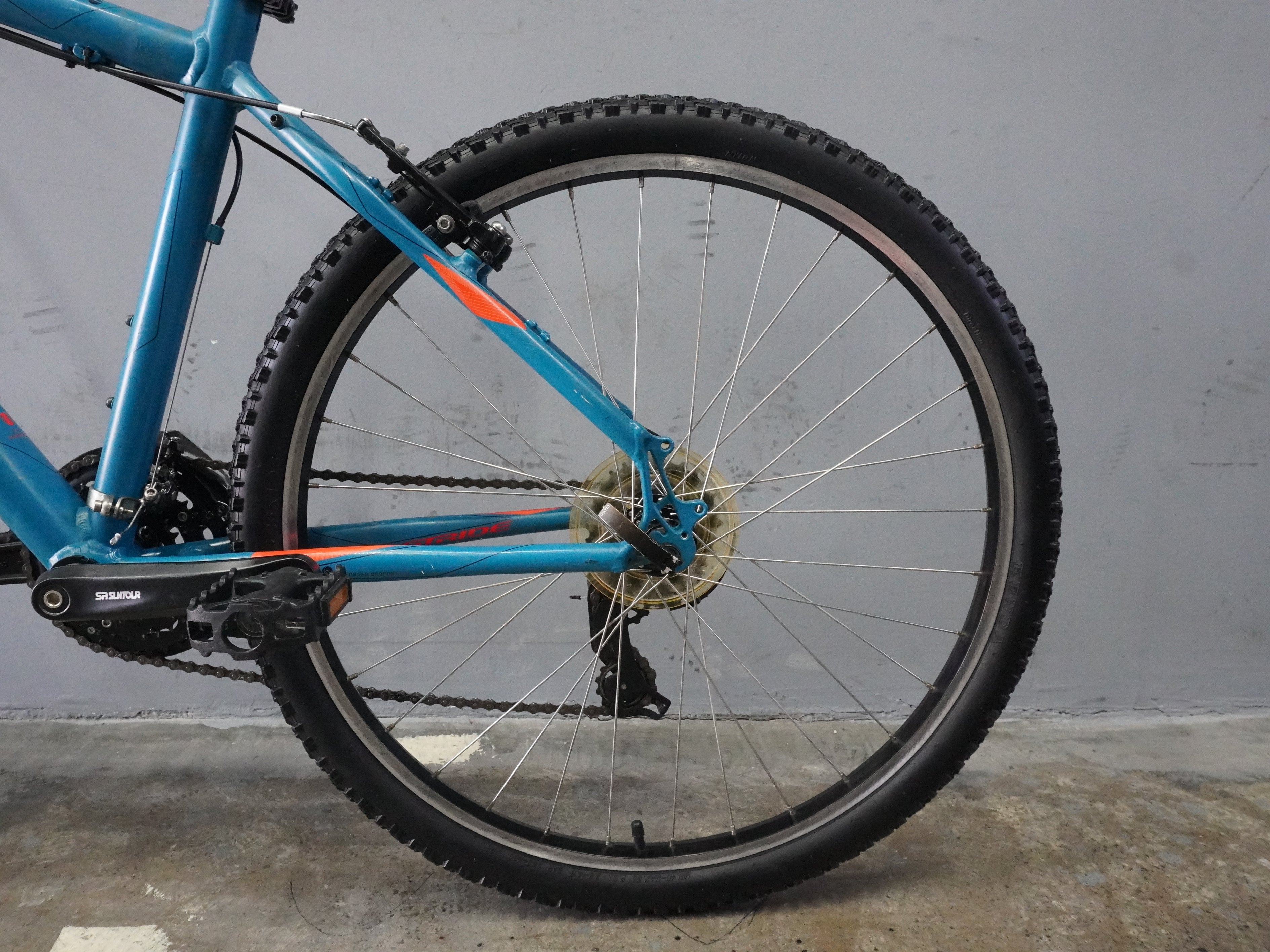 RENT Silverback Stride Sport Mountain Bike