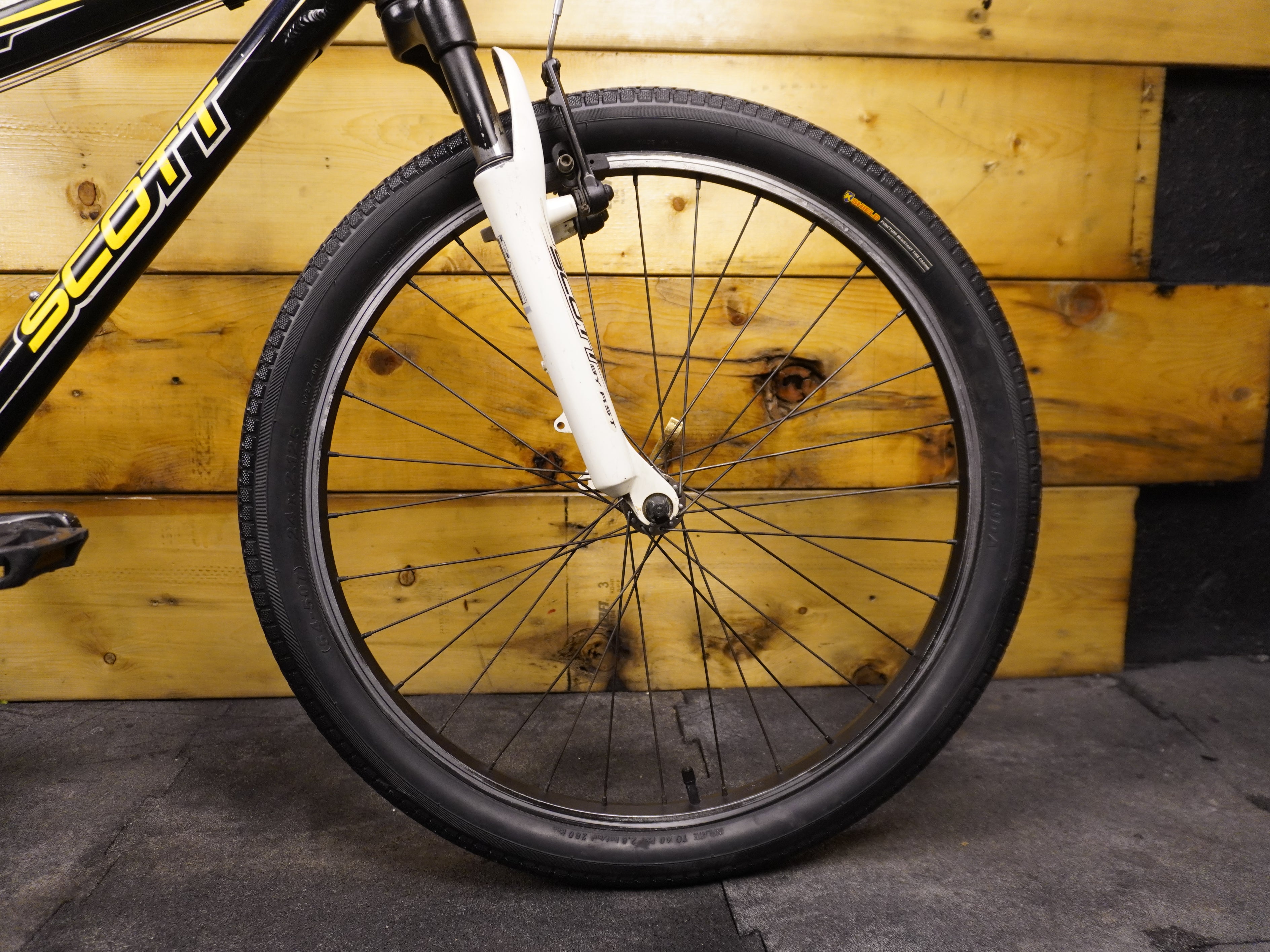 Scott Scale JR Kids Bike