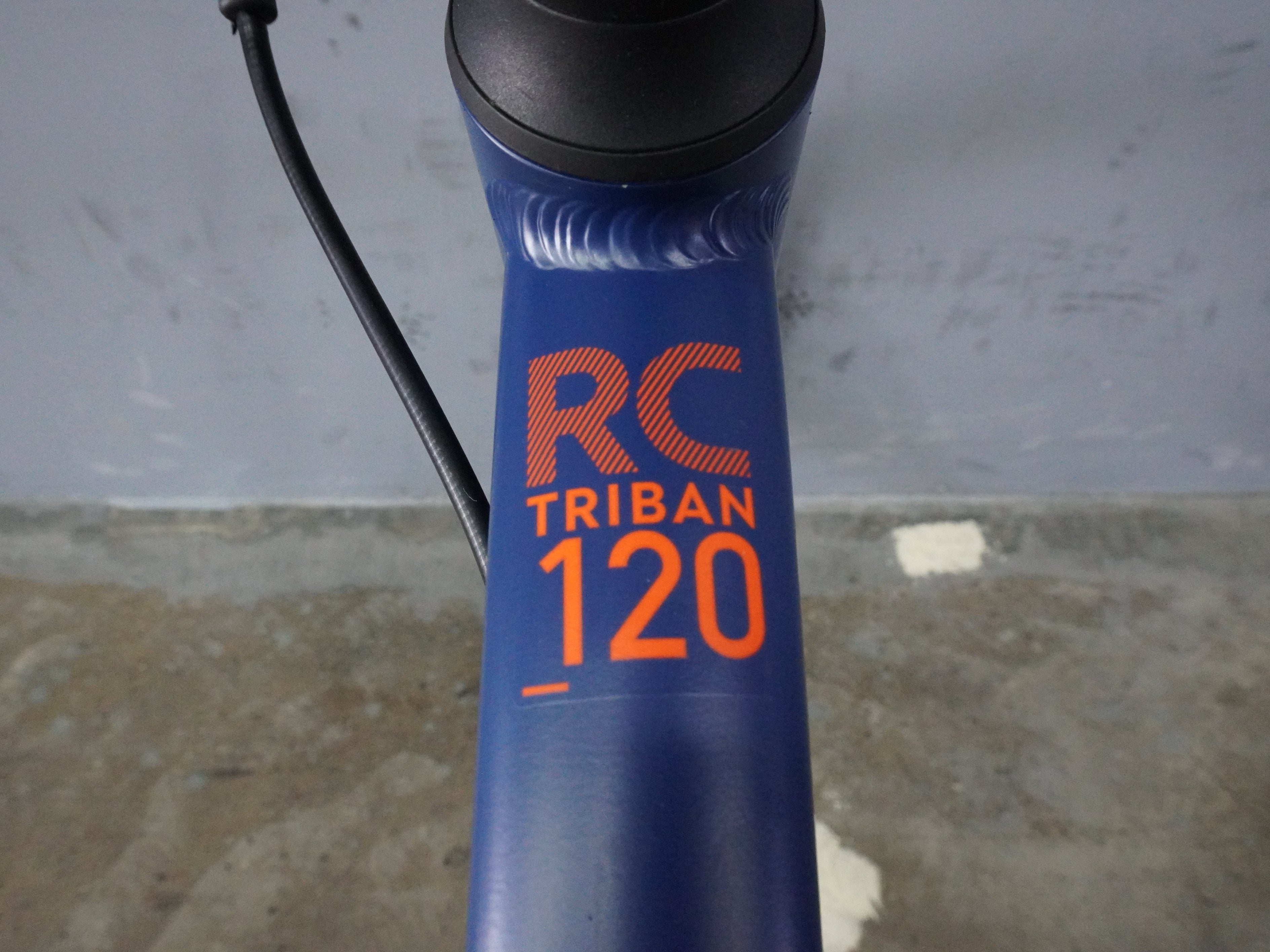 Triban RC120 Road Bike