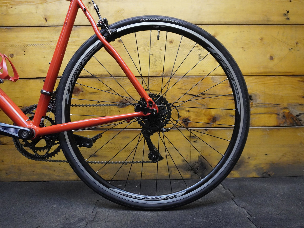 RENT Fuji Sportif 2.3 Road Bike