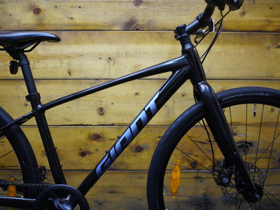 Giant Escape 4 Hybrid Bike