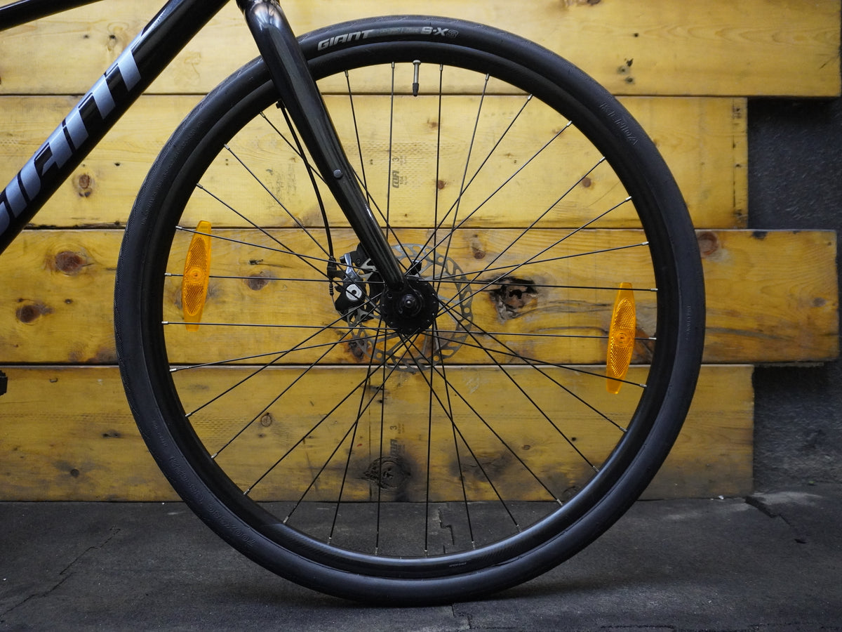 Giant Escape 4 Hybrid Bike