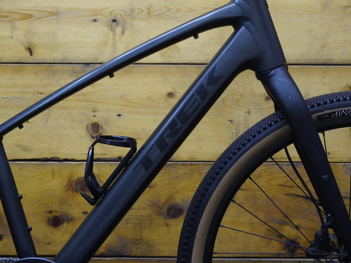 RENT Trek Dual Sport 2 Hybrid Bike