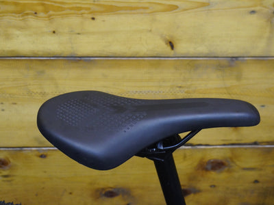 Trek Dual Sport 2 Hybrid Bike