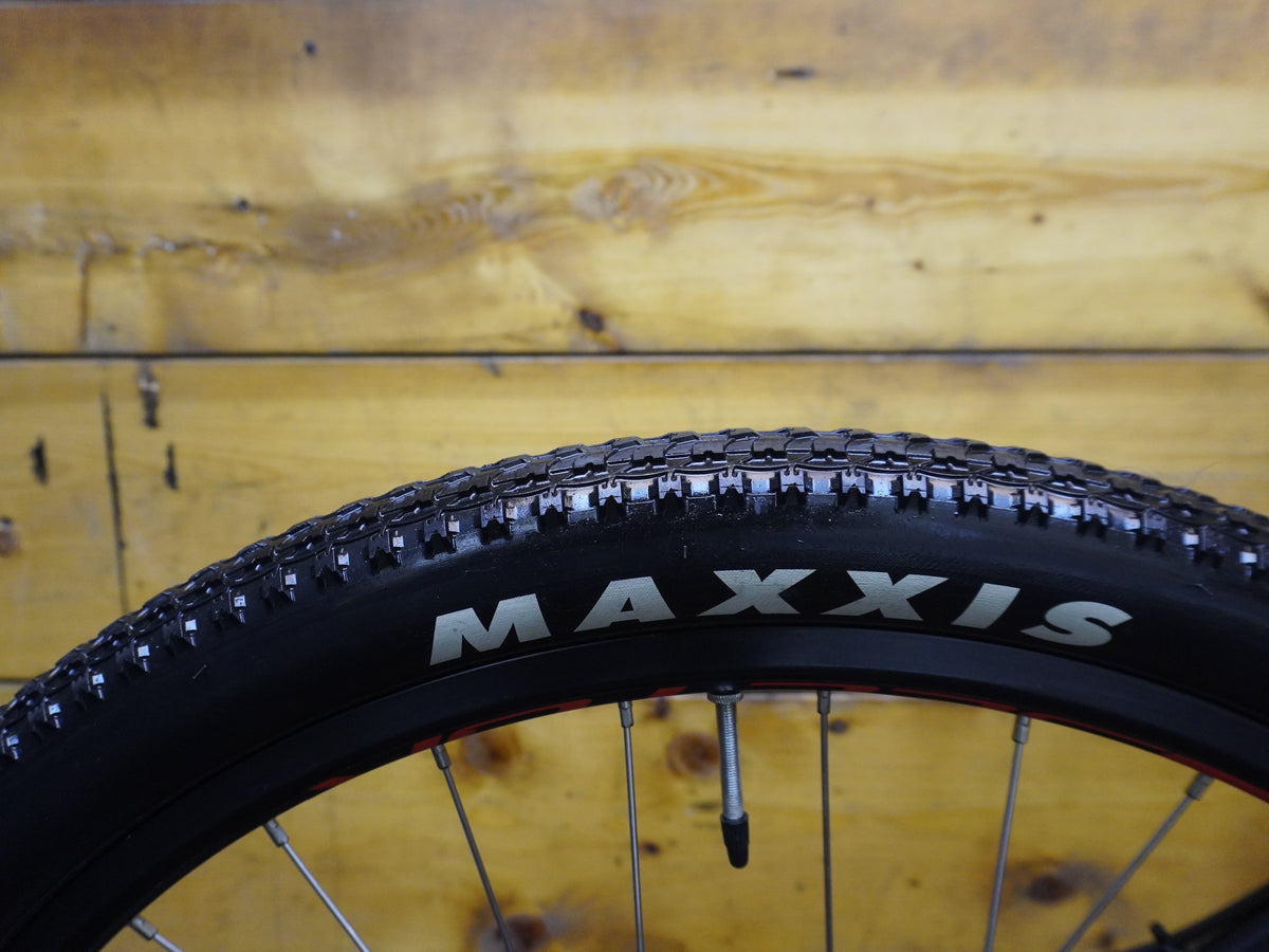 Silverback Stride 275MD Mountain Bike