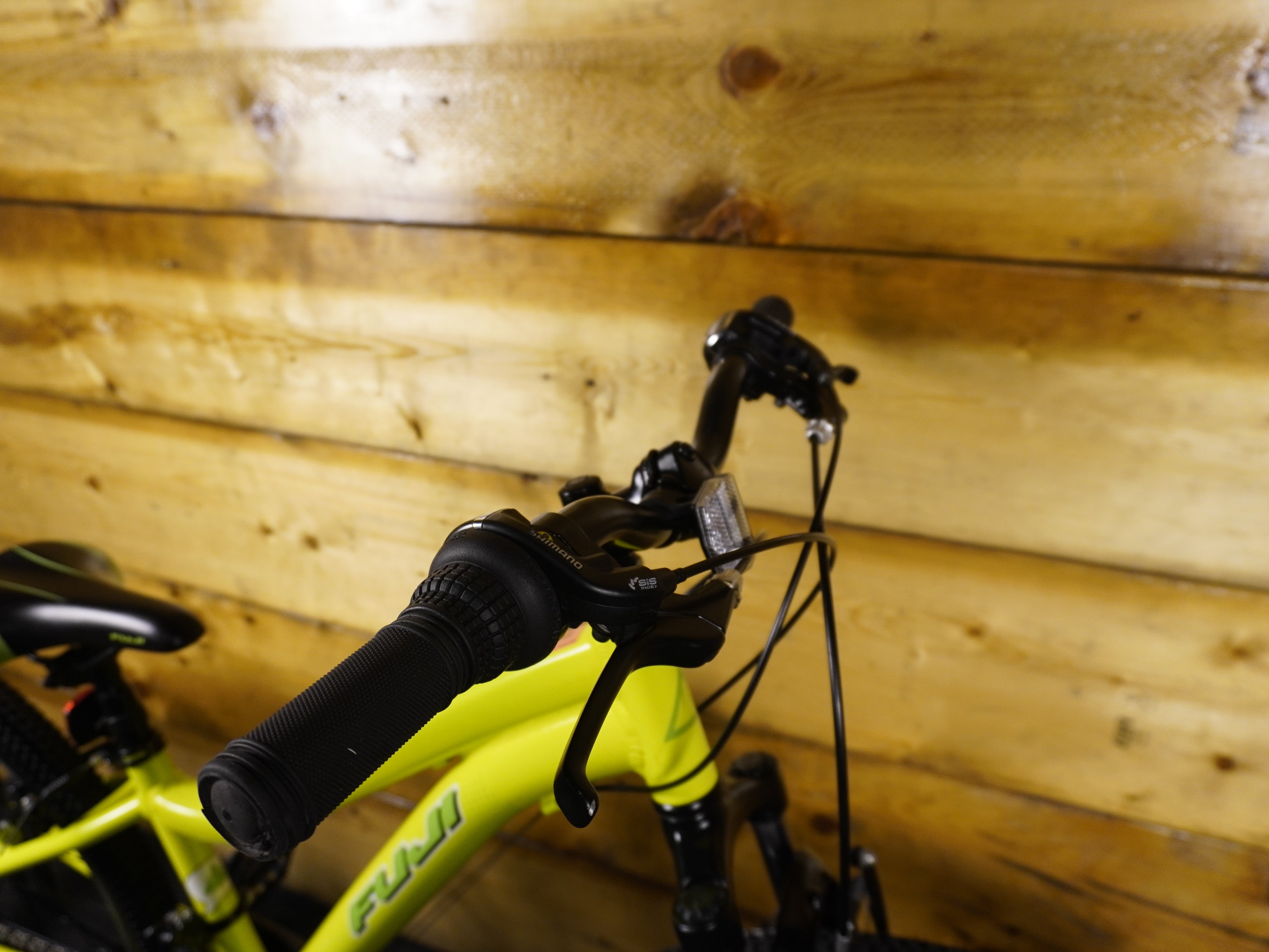 Fuji Dynamite Kids Bike