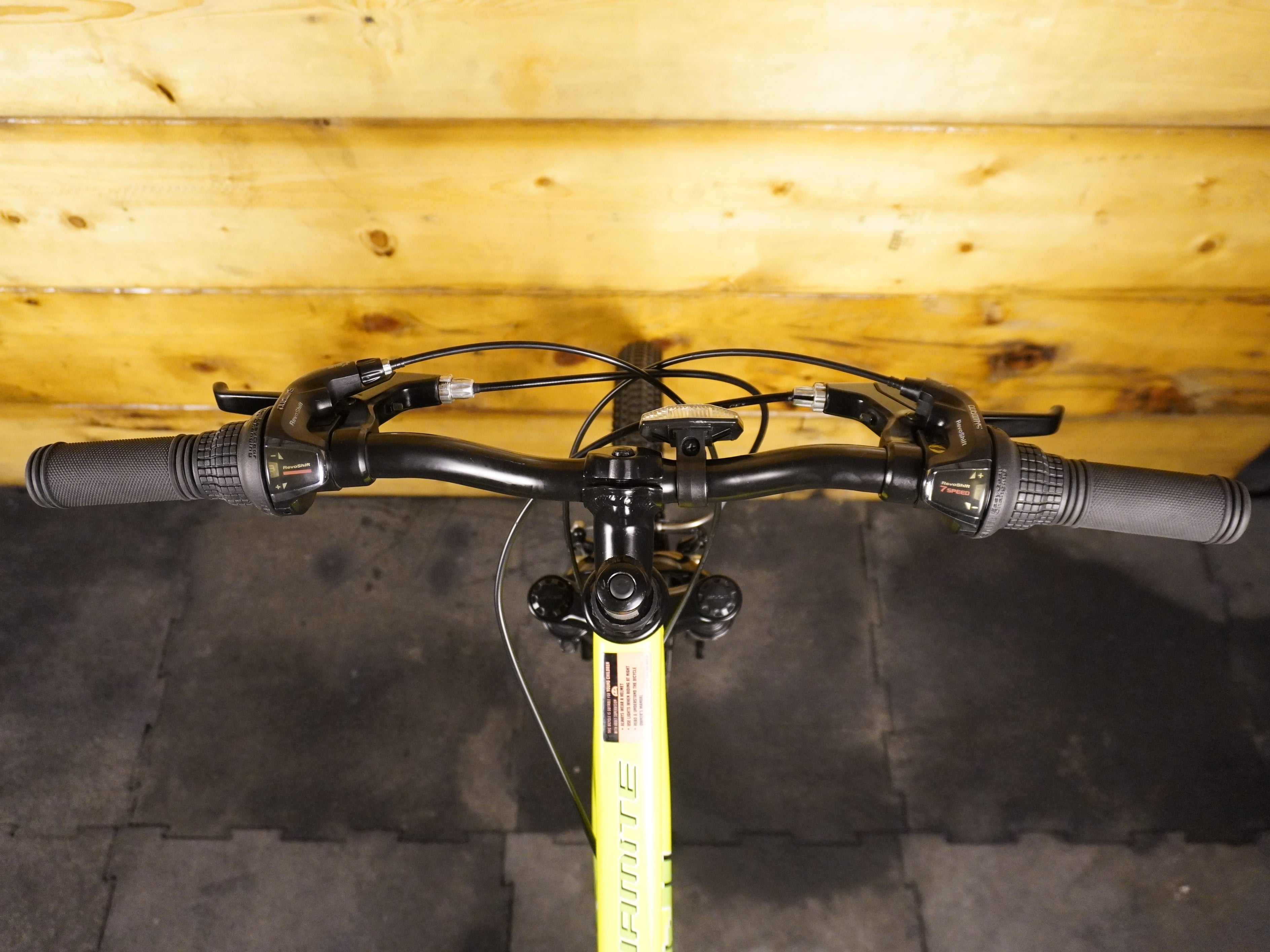 Fuji Dynamite Kids Bike