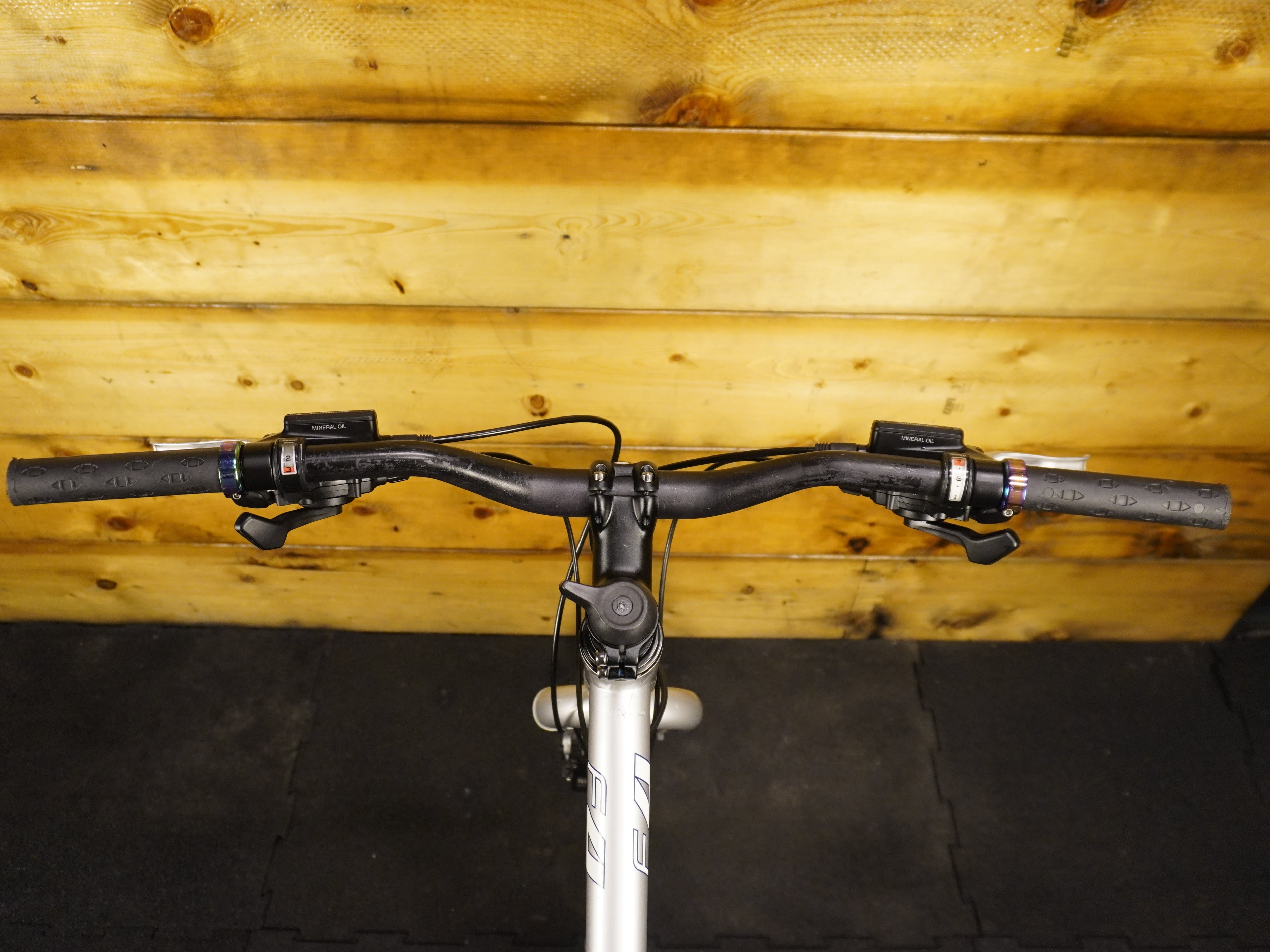 Cannondale CAAD F4 Mountain Bike