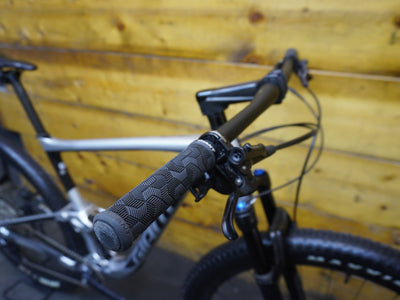 Giant Anthem Advanced Pro 2 Mountain Bike