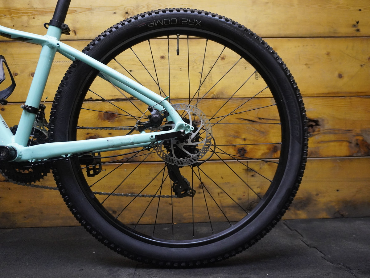 Trek Marlin 4 Mountain Bike
