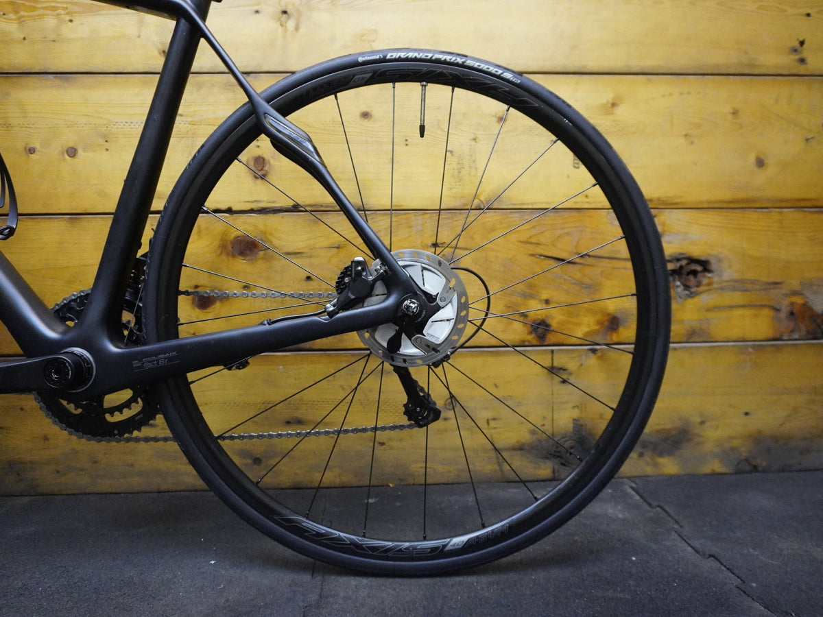 RENT Specialized Roubaix Zertz Road Bike