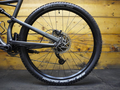 Specialized Camber M5 Mountain Bike