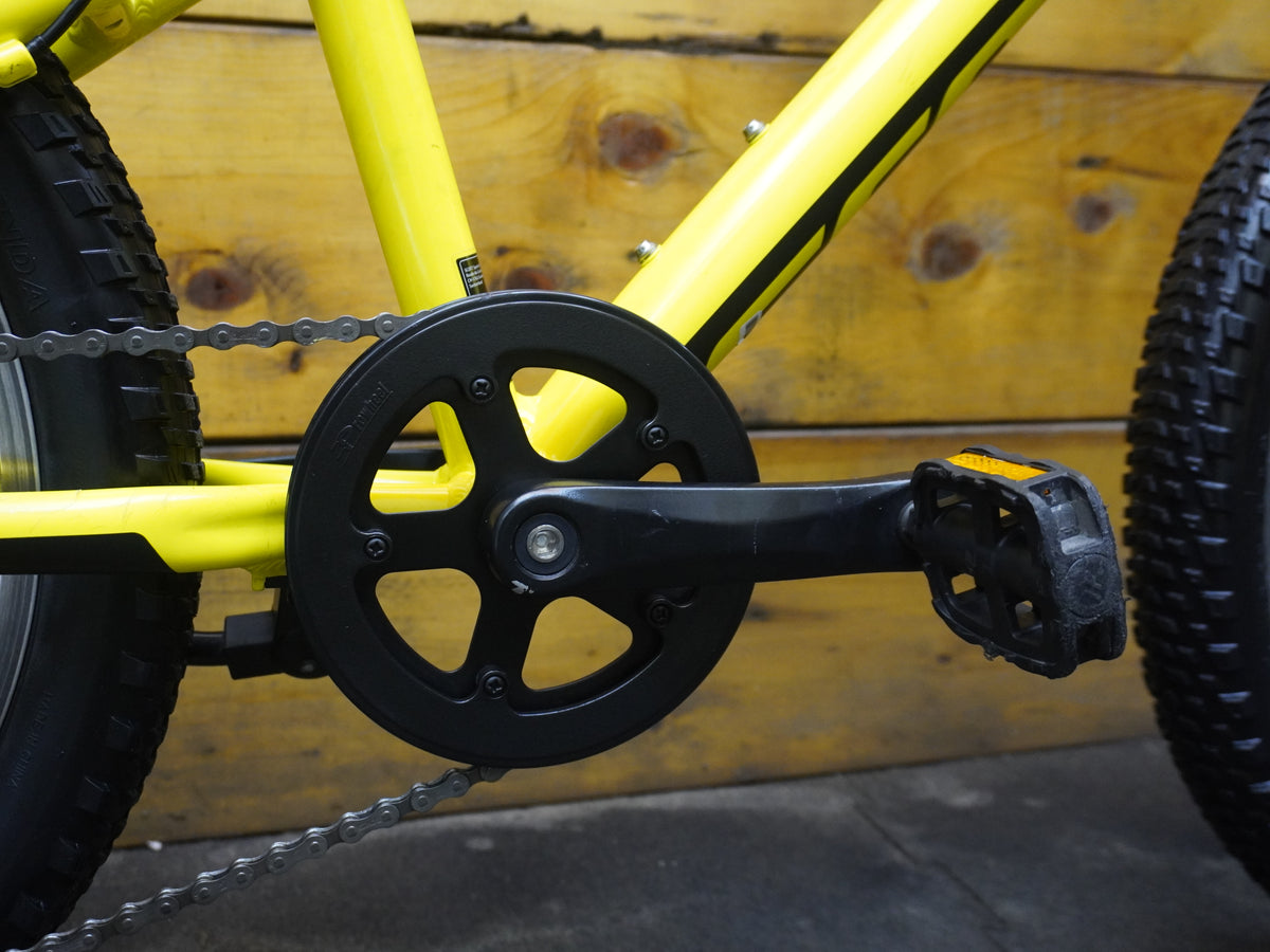RENT Scott Scale 2 Kids Bike