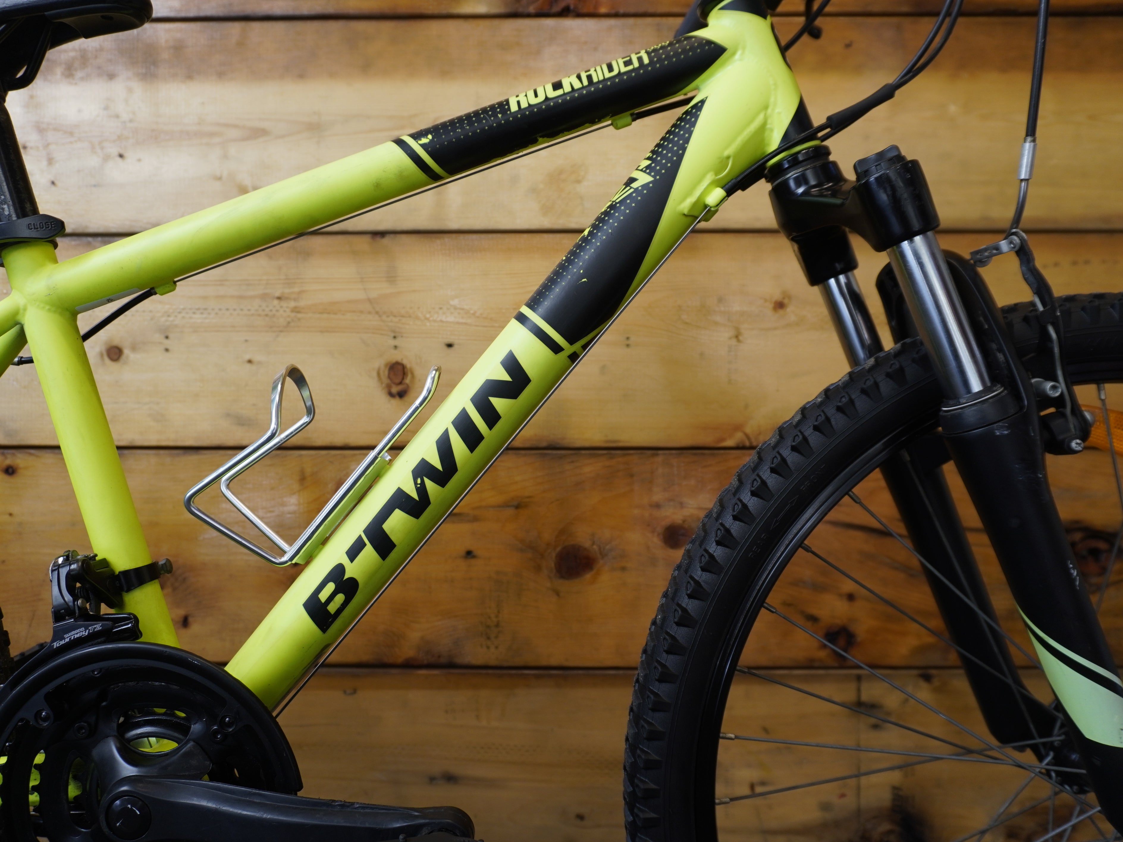 B'twin Rockrider ST-500 Kids Bike