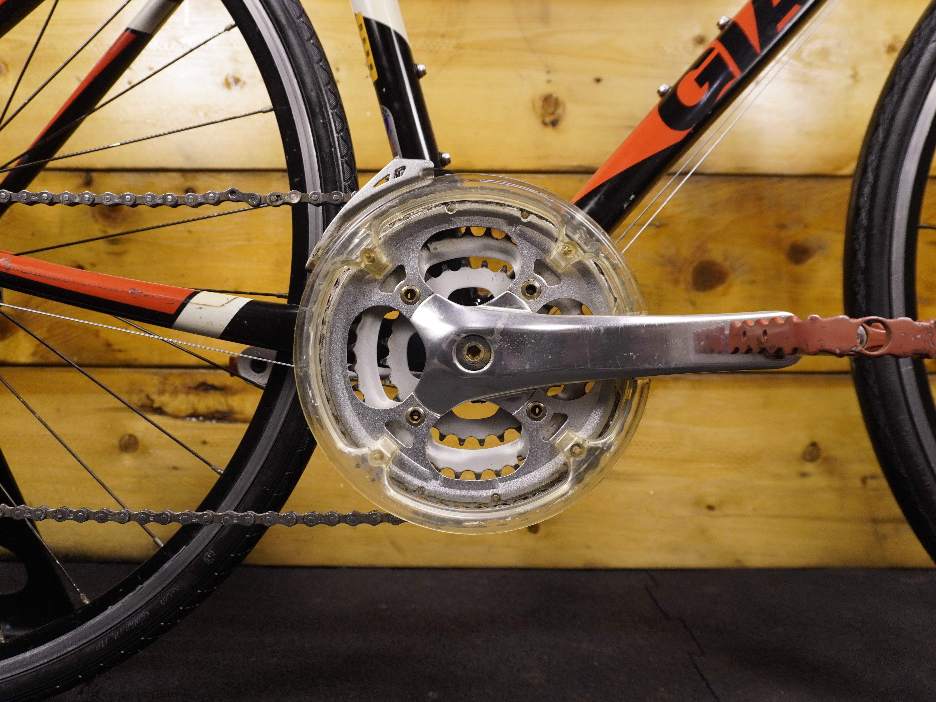 RENT Giant Crostar Hybrid Bike