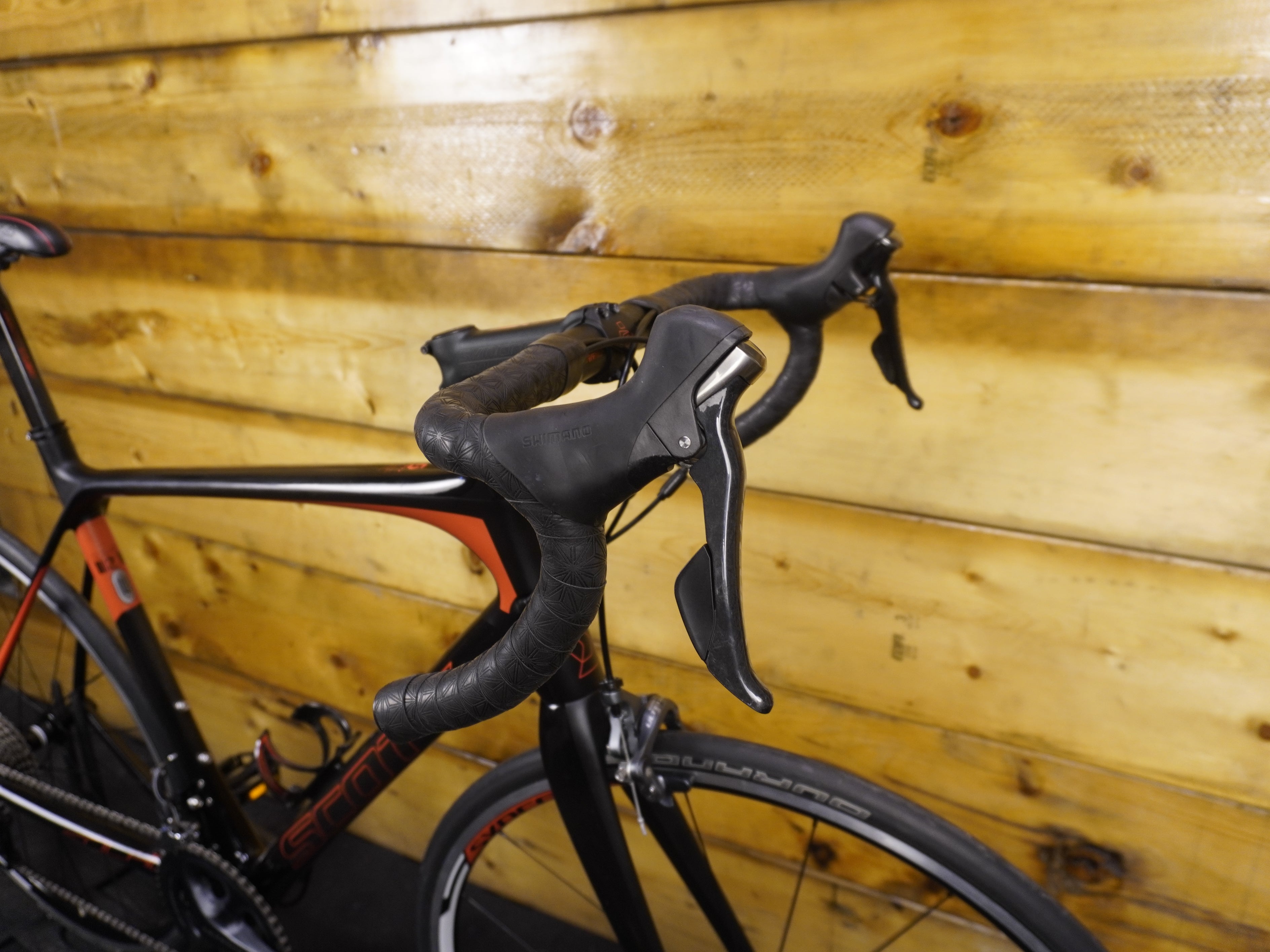 RENT Scott Solace 20 Road Bike