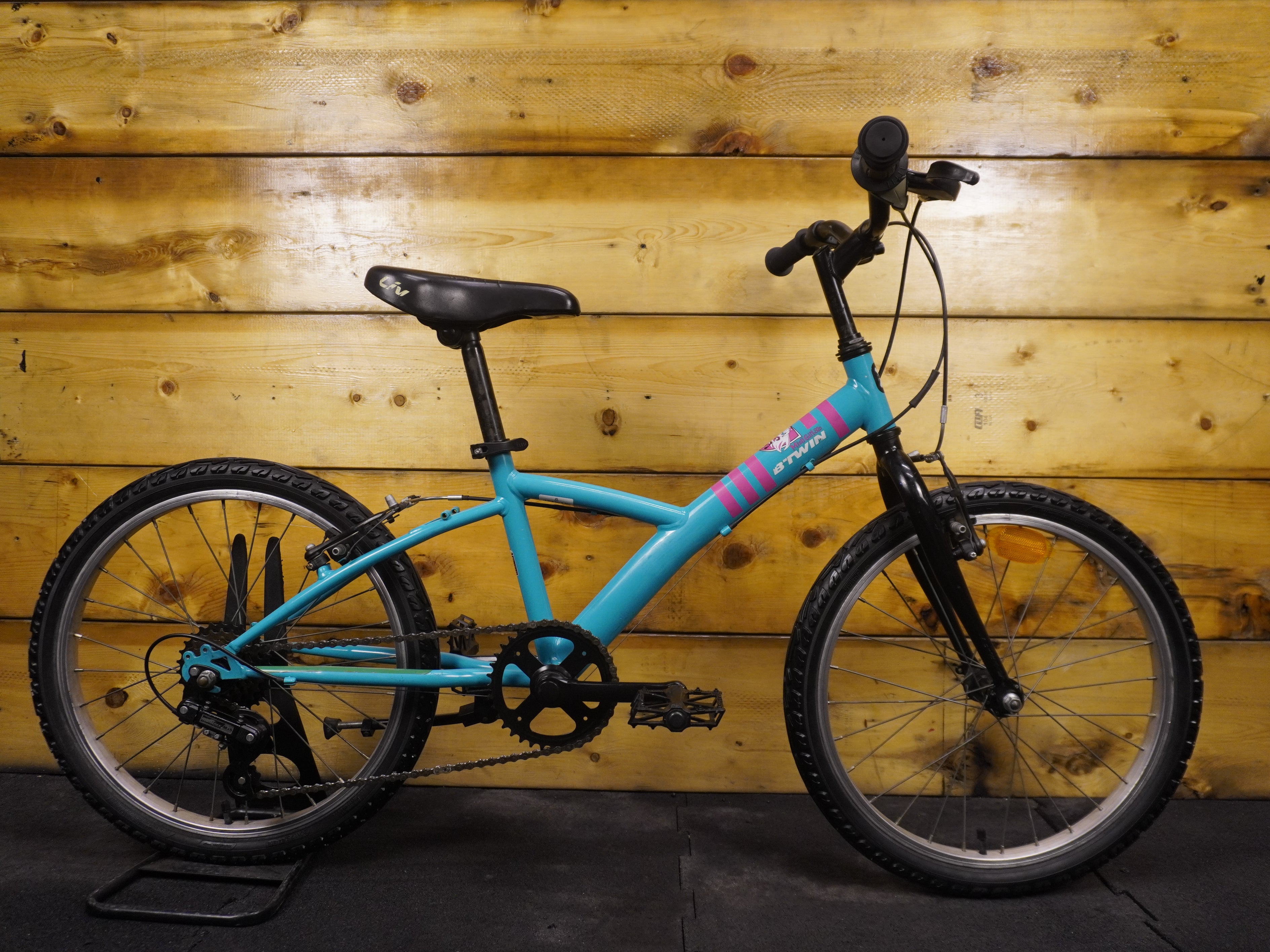 B'twin Mistigirl 320 Kids Bike