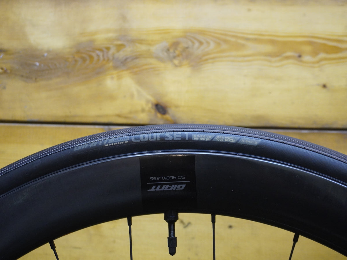 Giant Propel Advanced 1 Road Bike