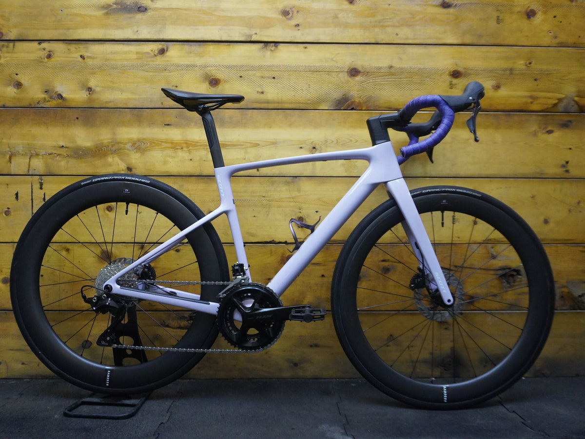 Scott Addict 20 Road Bike
