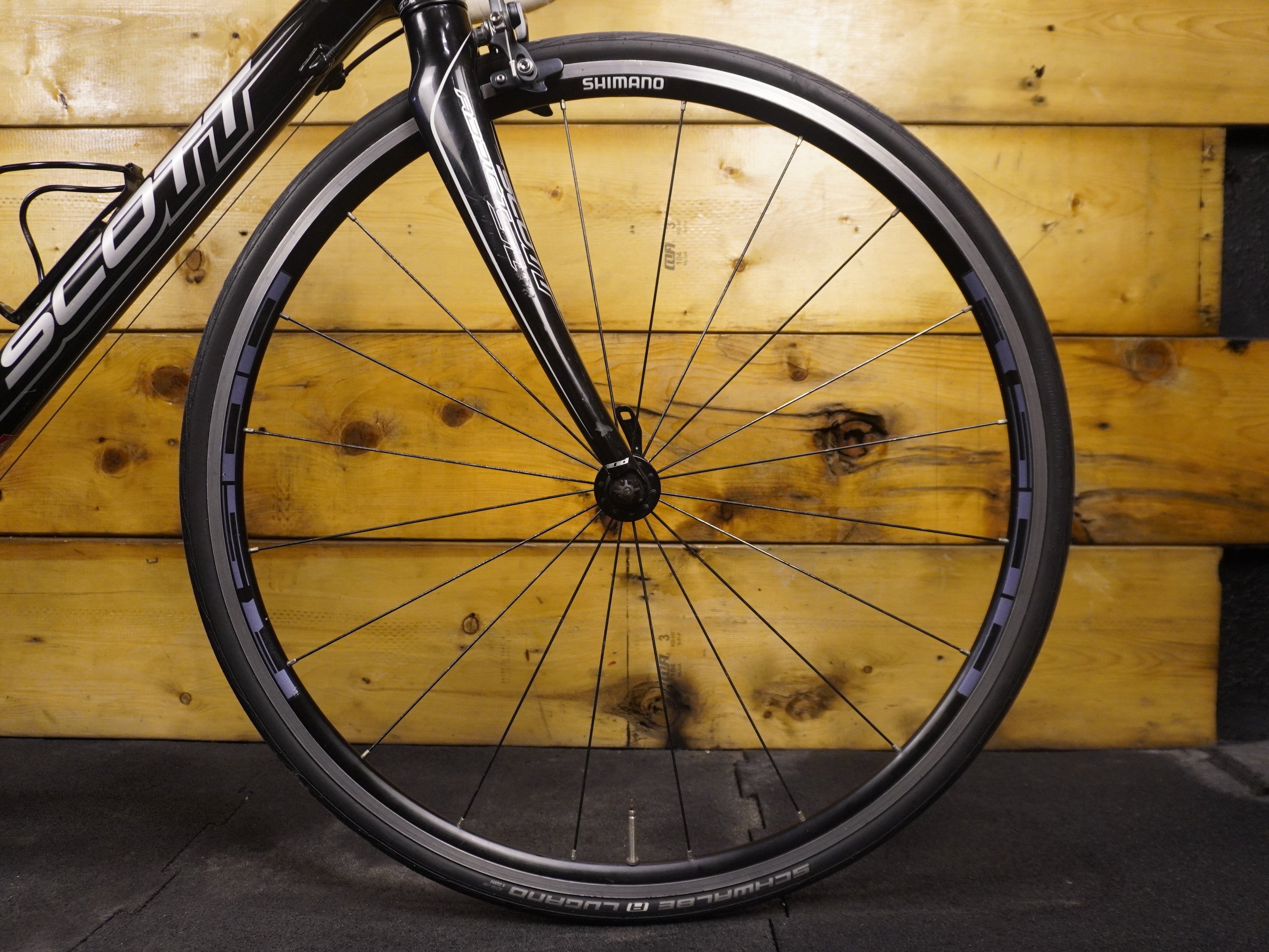 RENT Scott Addict SL Road Bike