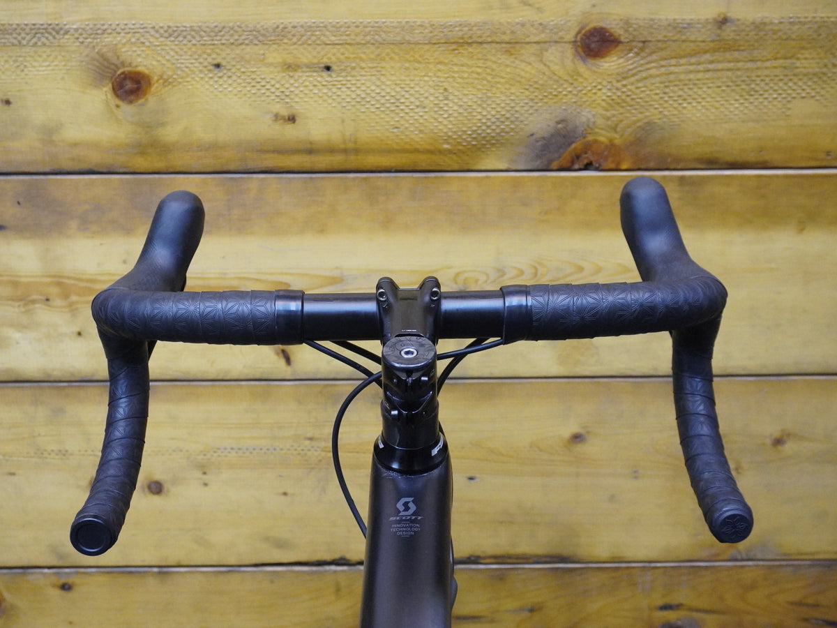 Scott Addict SE Road Bike